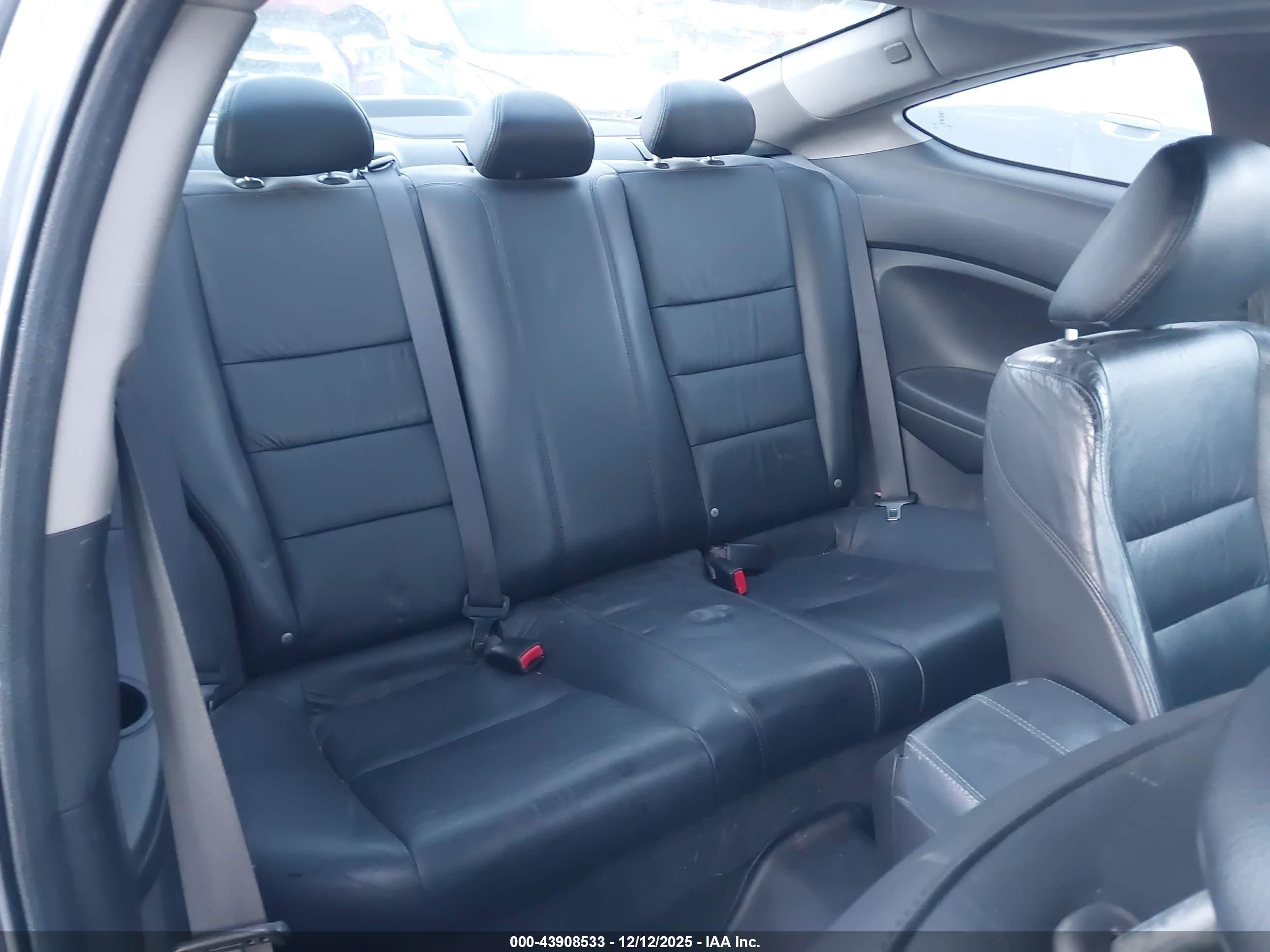 HONDA ACCORD image 8
