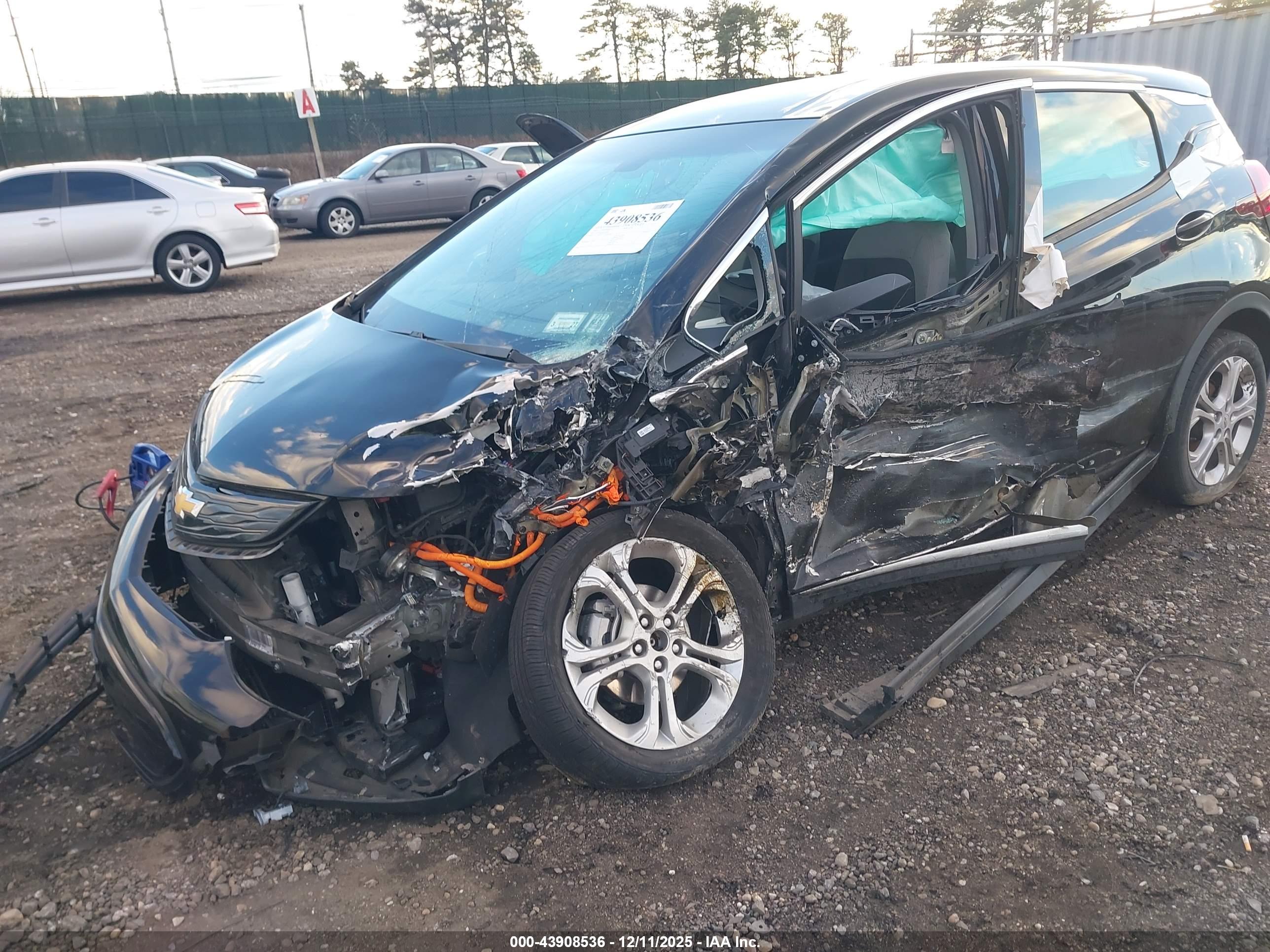 CHEVROLET BOLT image 6