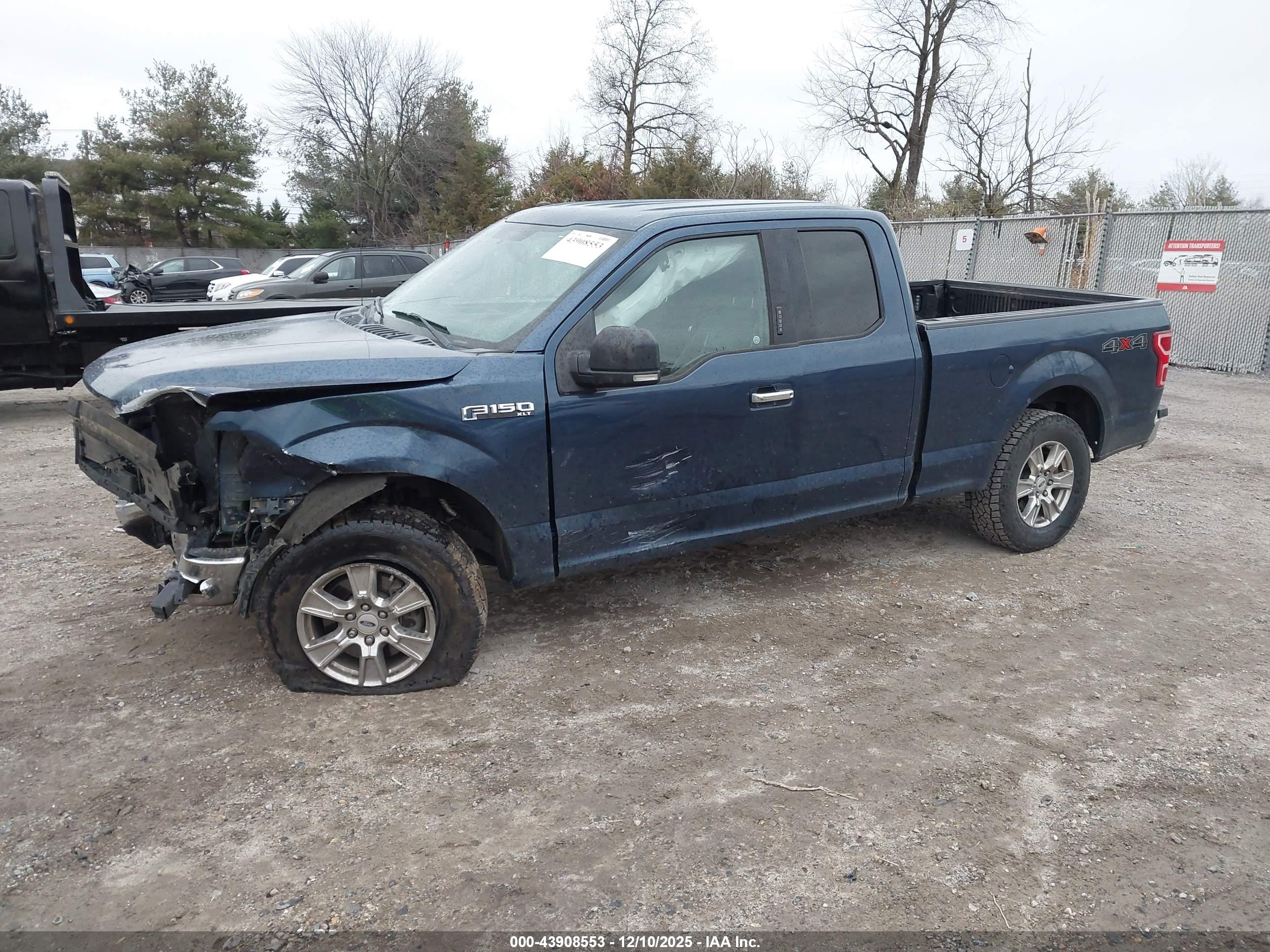 FORD F-150 image 2