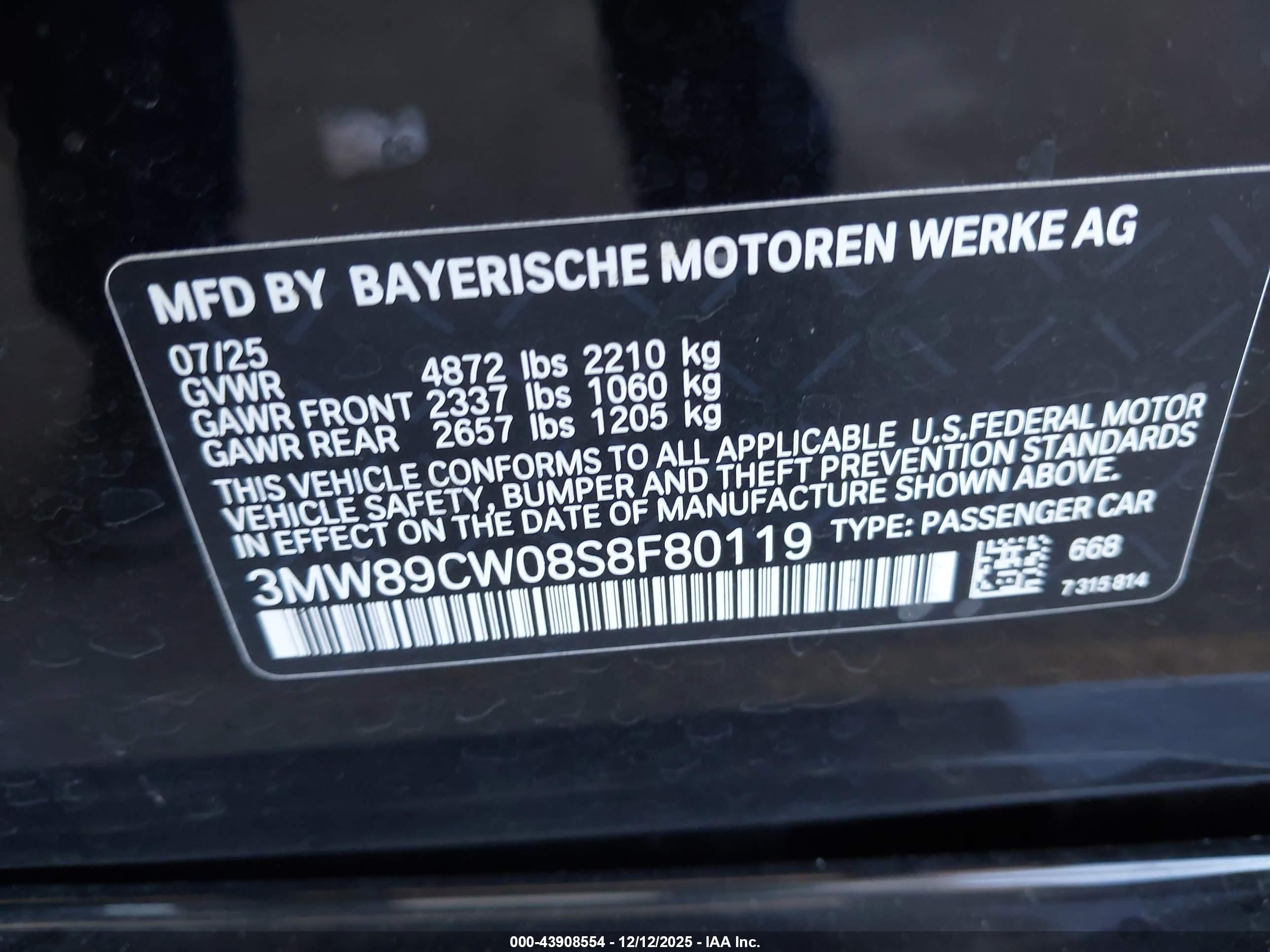 BMW 330I image 9