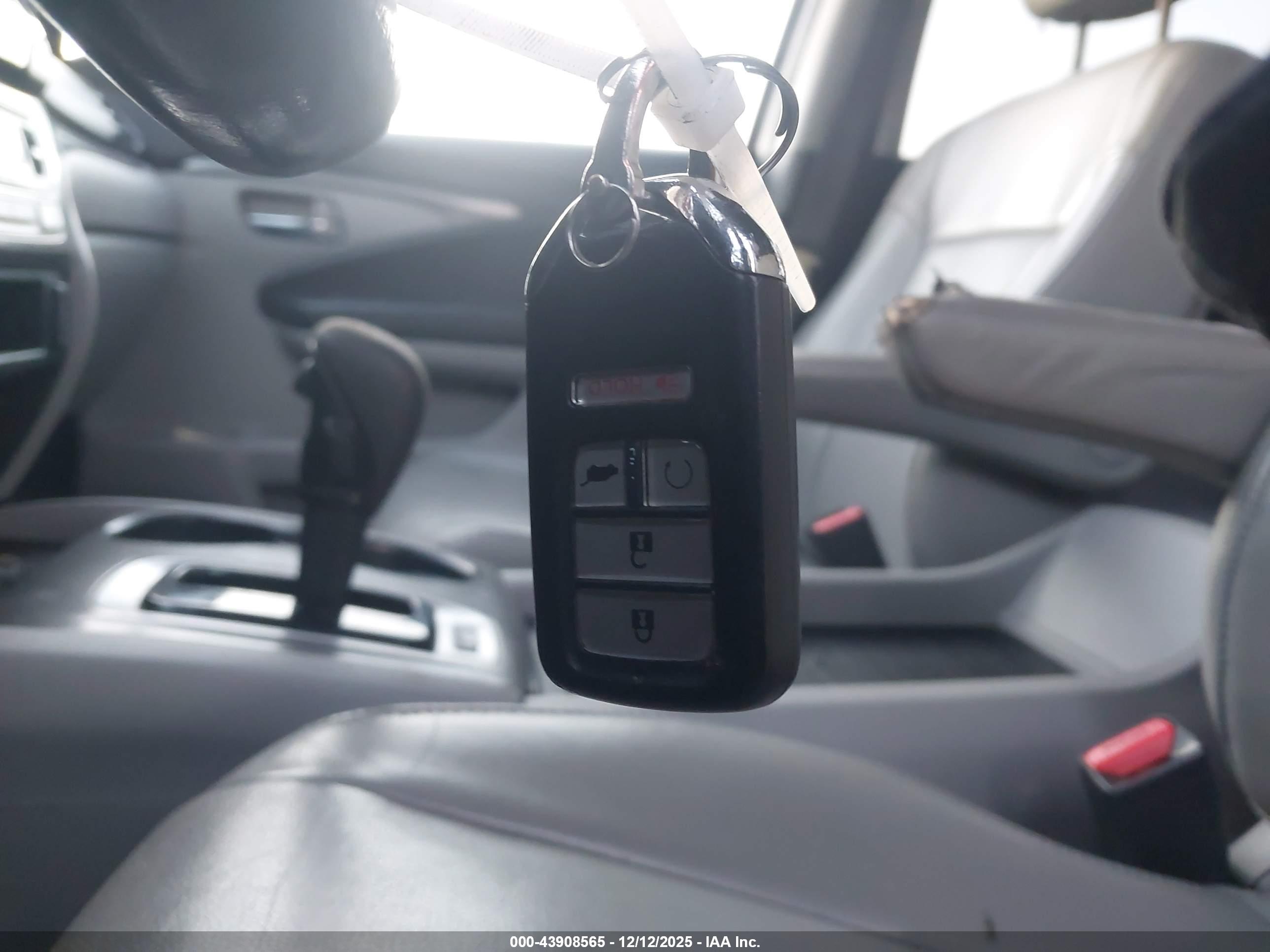 HONDA PILOT image 11