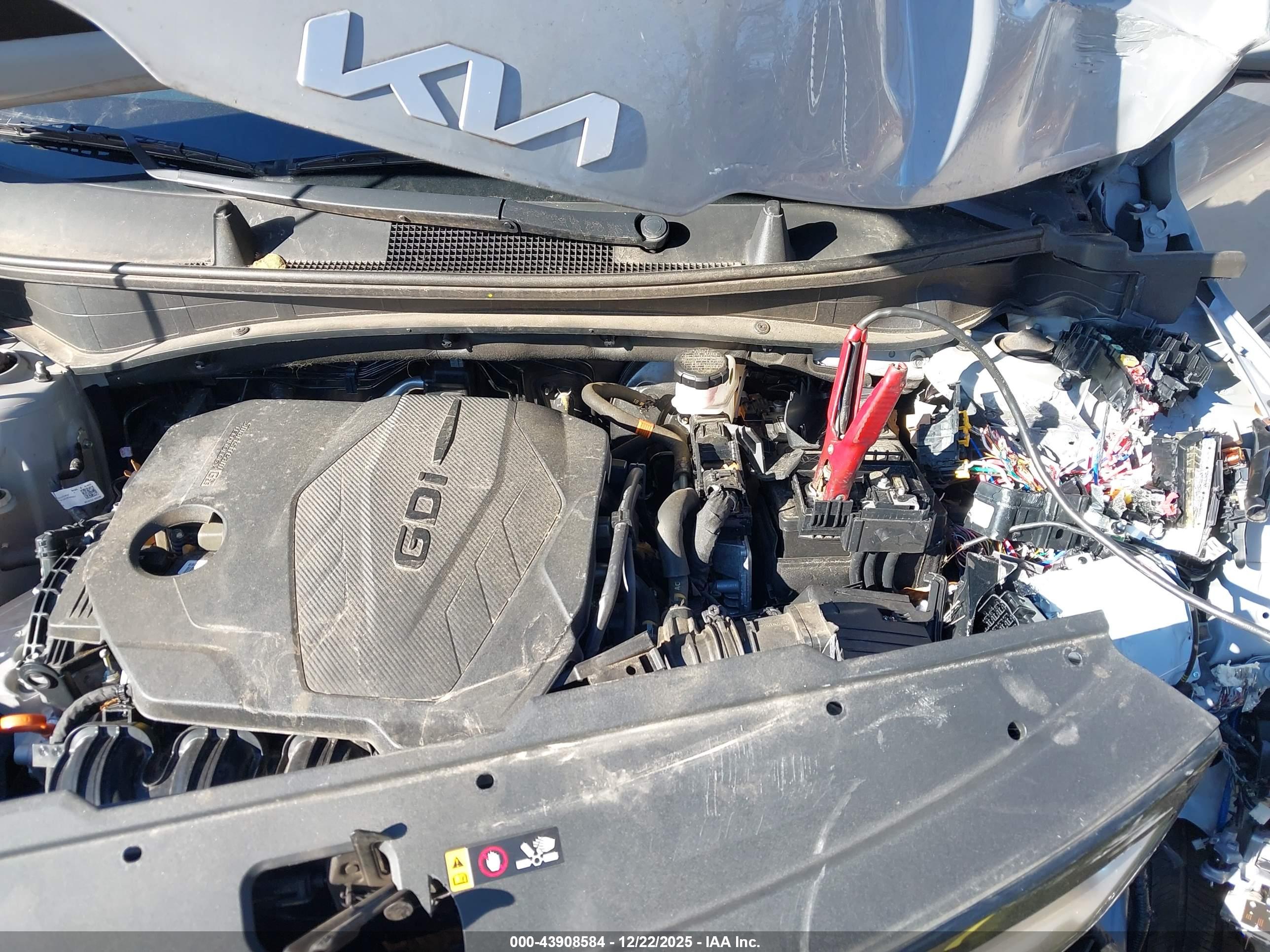 KIA SPORTAGE image 10
