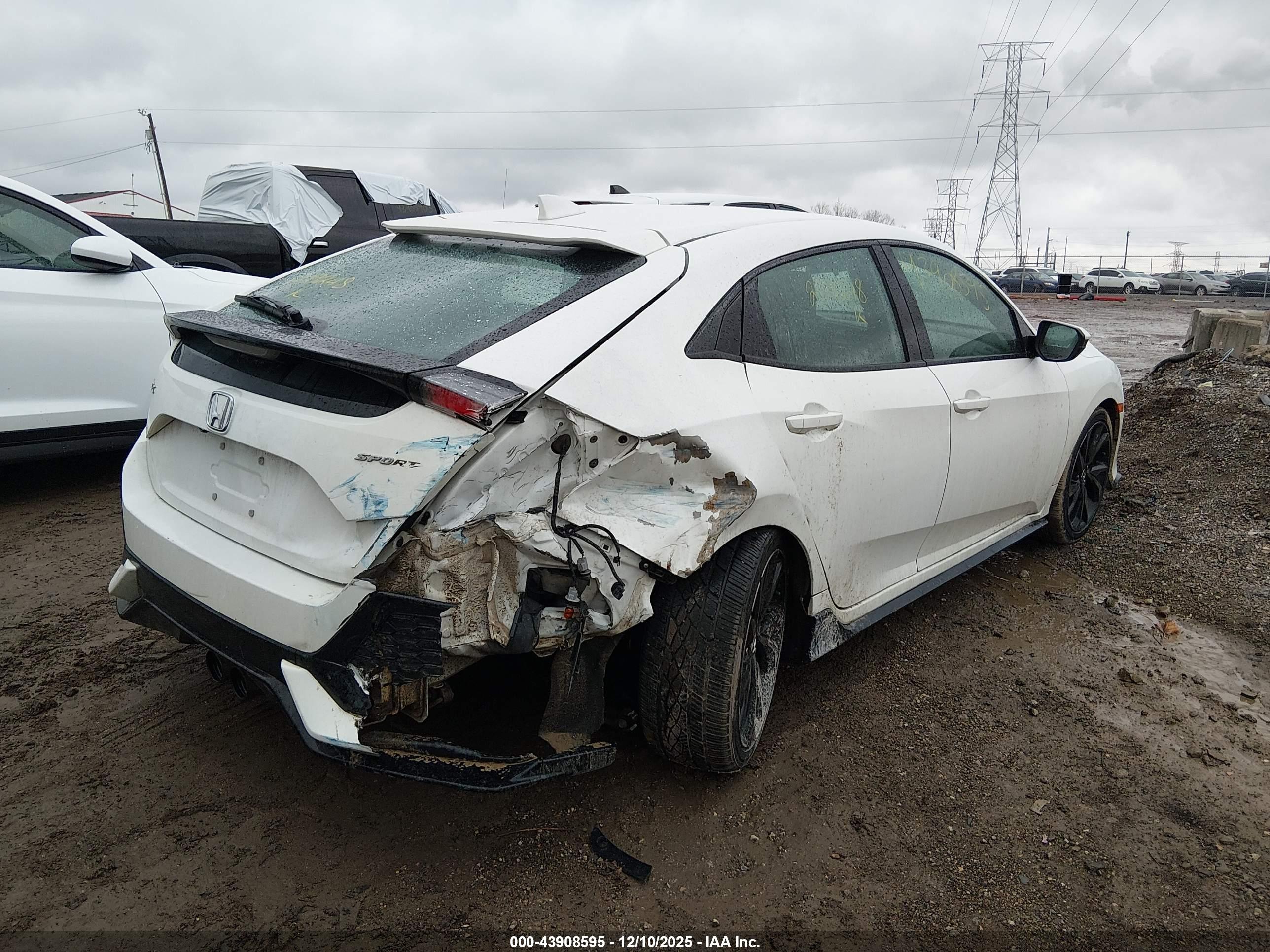 HONDA CIVIC image 4