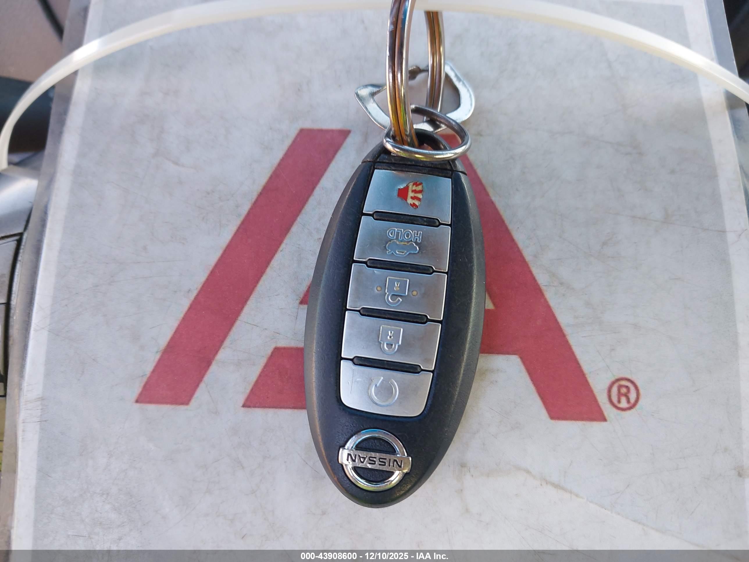 NISSAN ALTIMA image 11