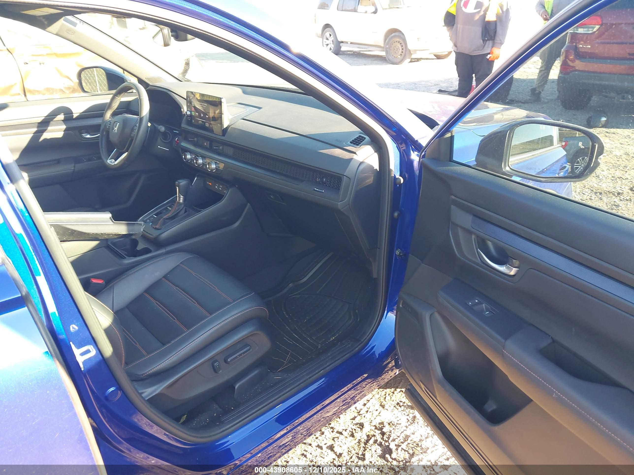 HONDA CR-V image 5