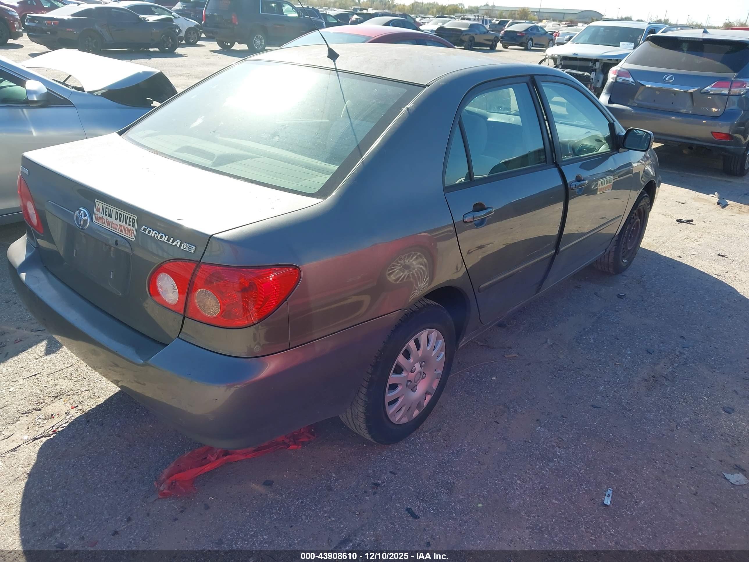 TOYOTA COROLLA image 4