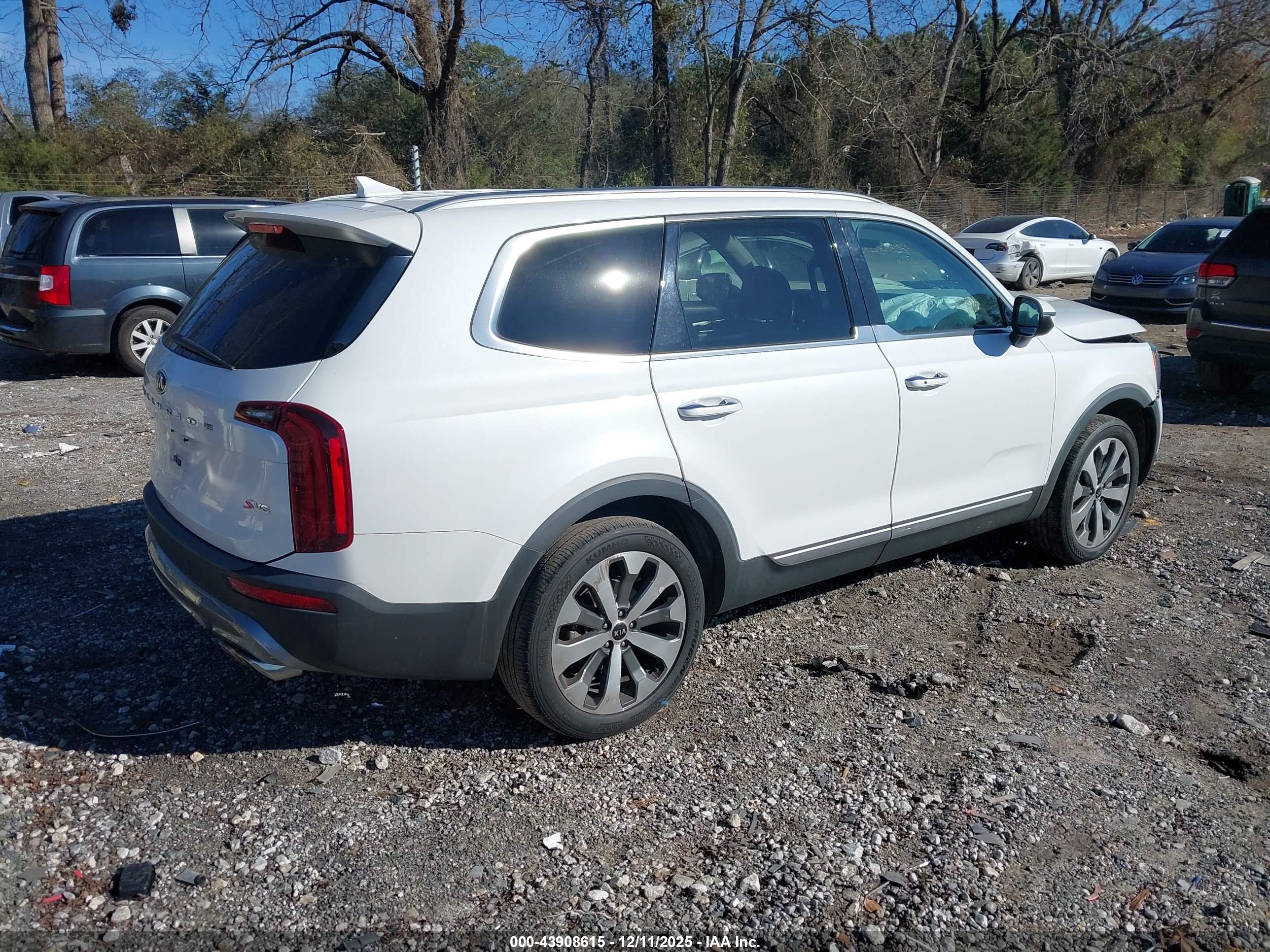 KIA TELLURIDE image 4