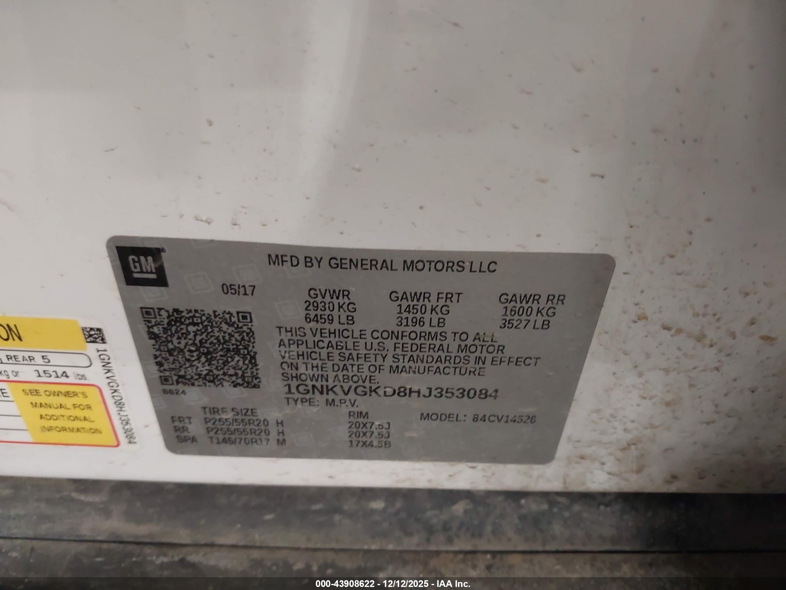 CHEVROLET TRAVERSE image 9