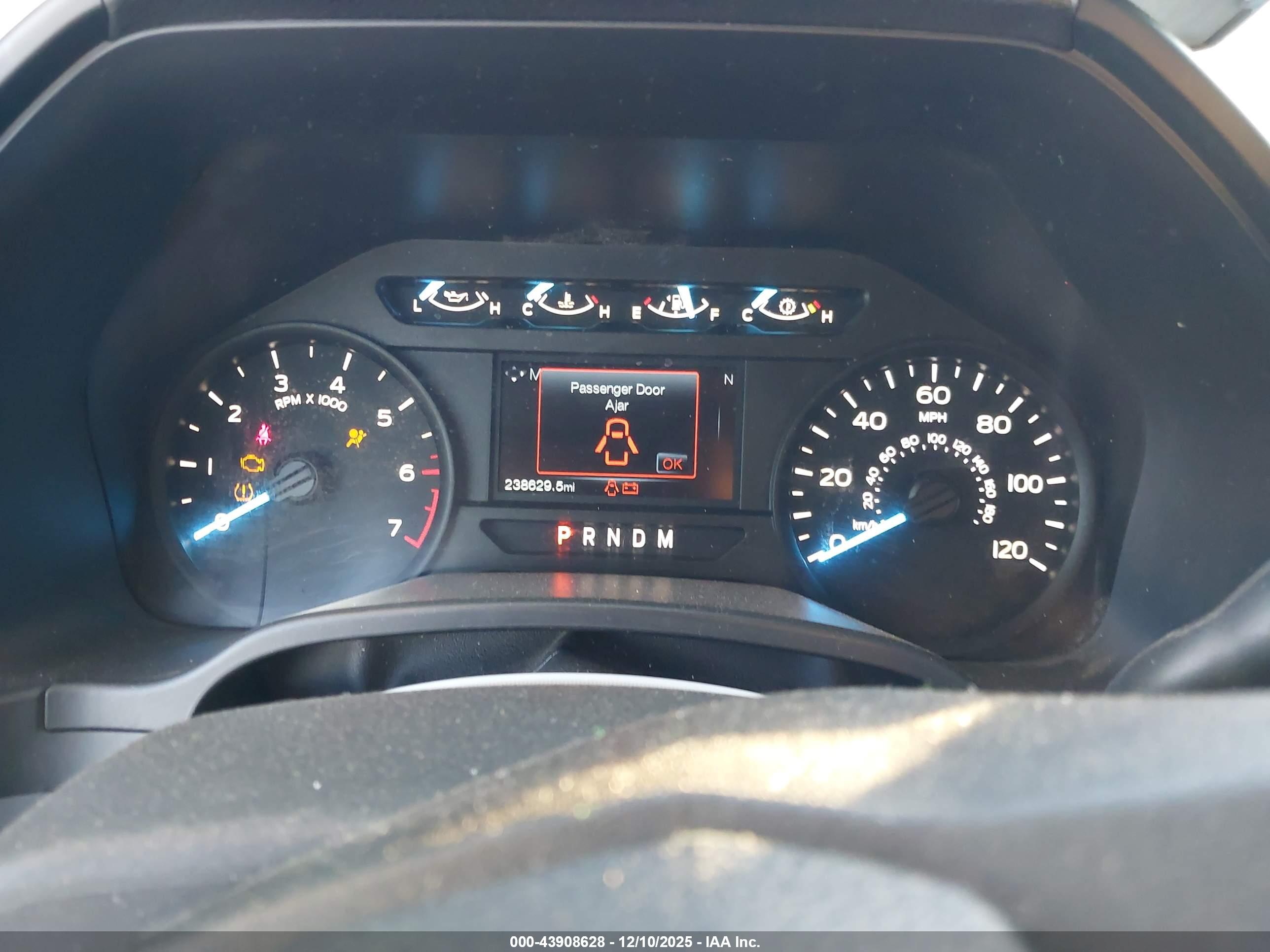 FORD F-150 image 7