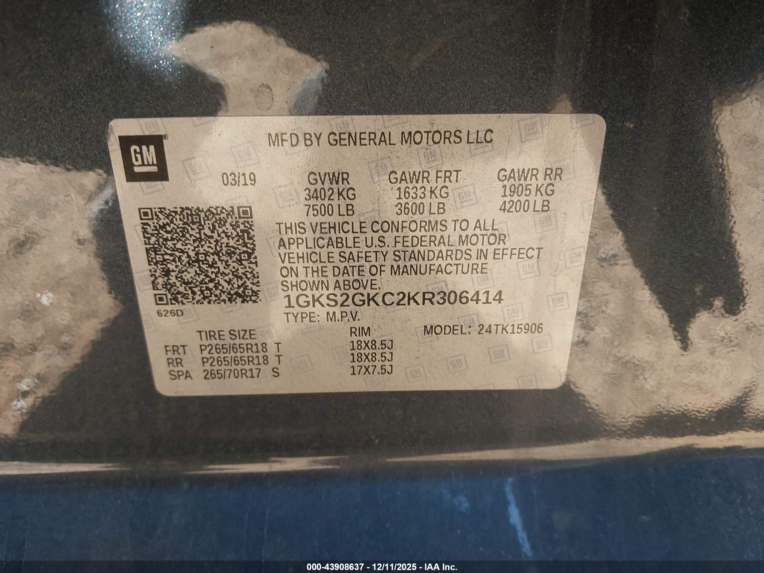 GMC YUKON image 9
