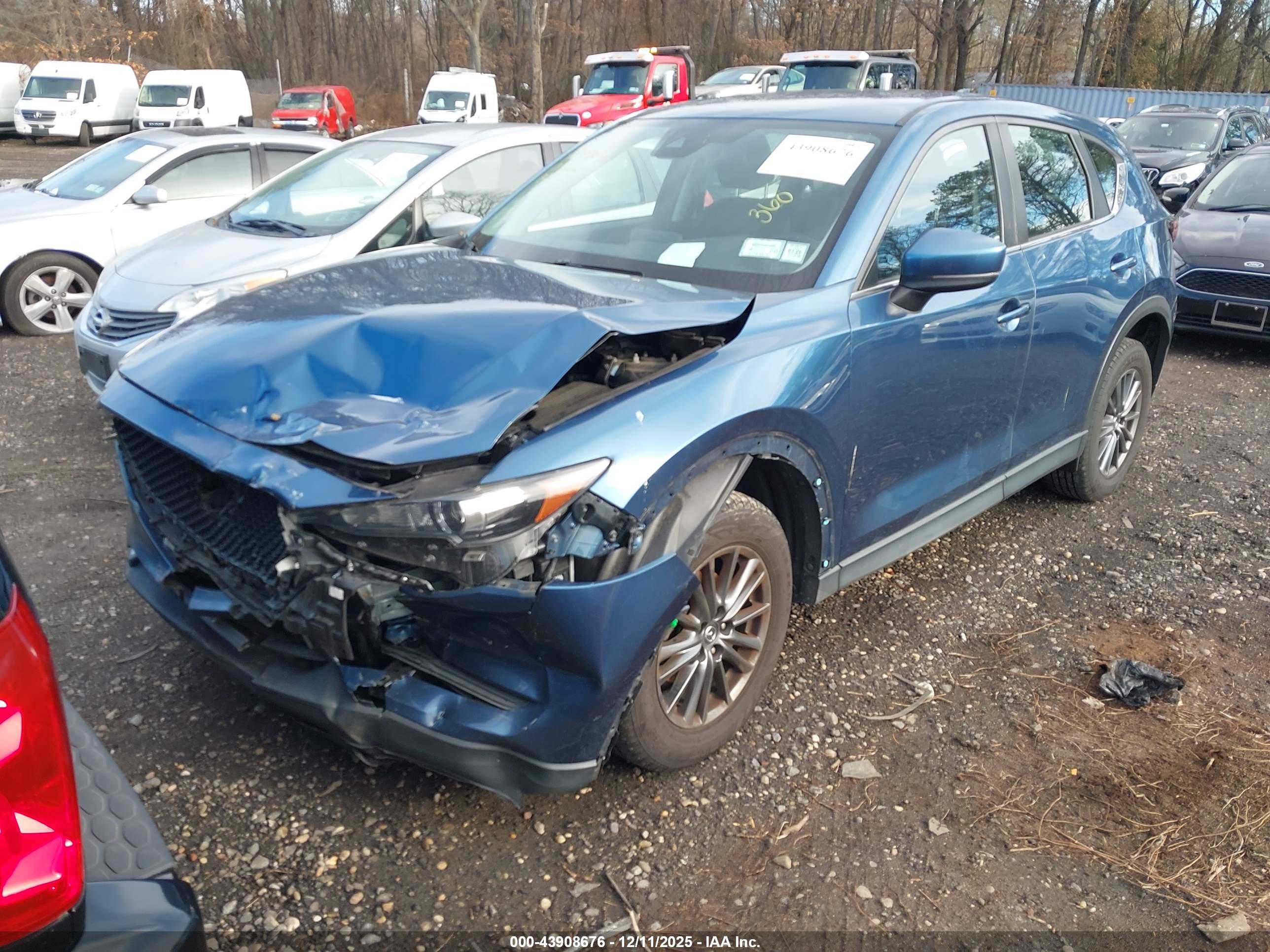 MAZDA CX-5 image 6