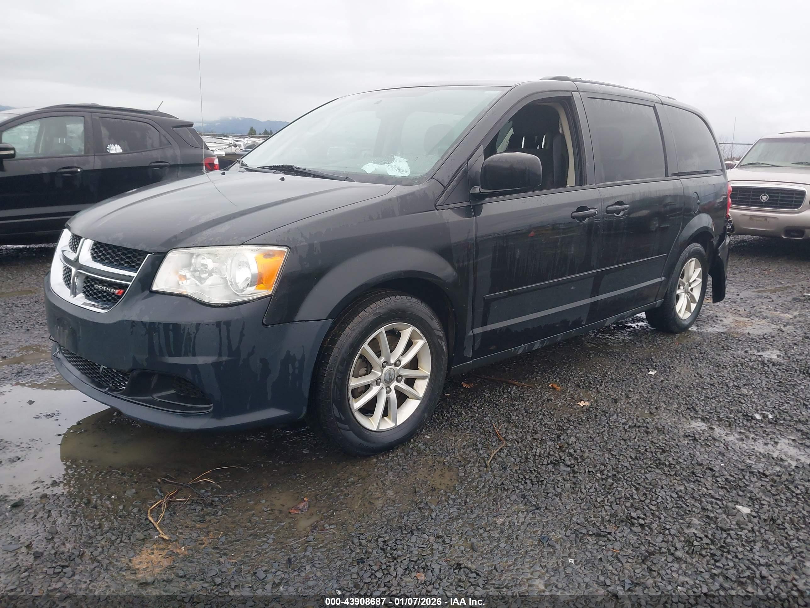 DODGE GRAND image 2