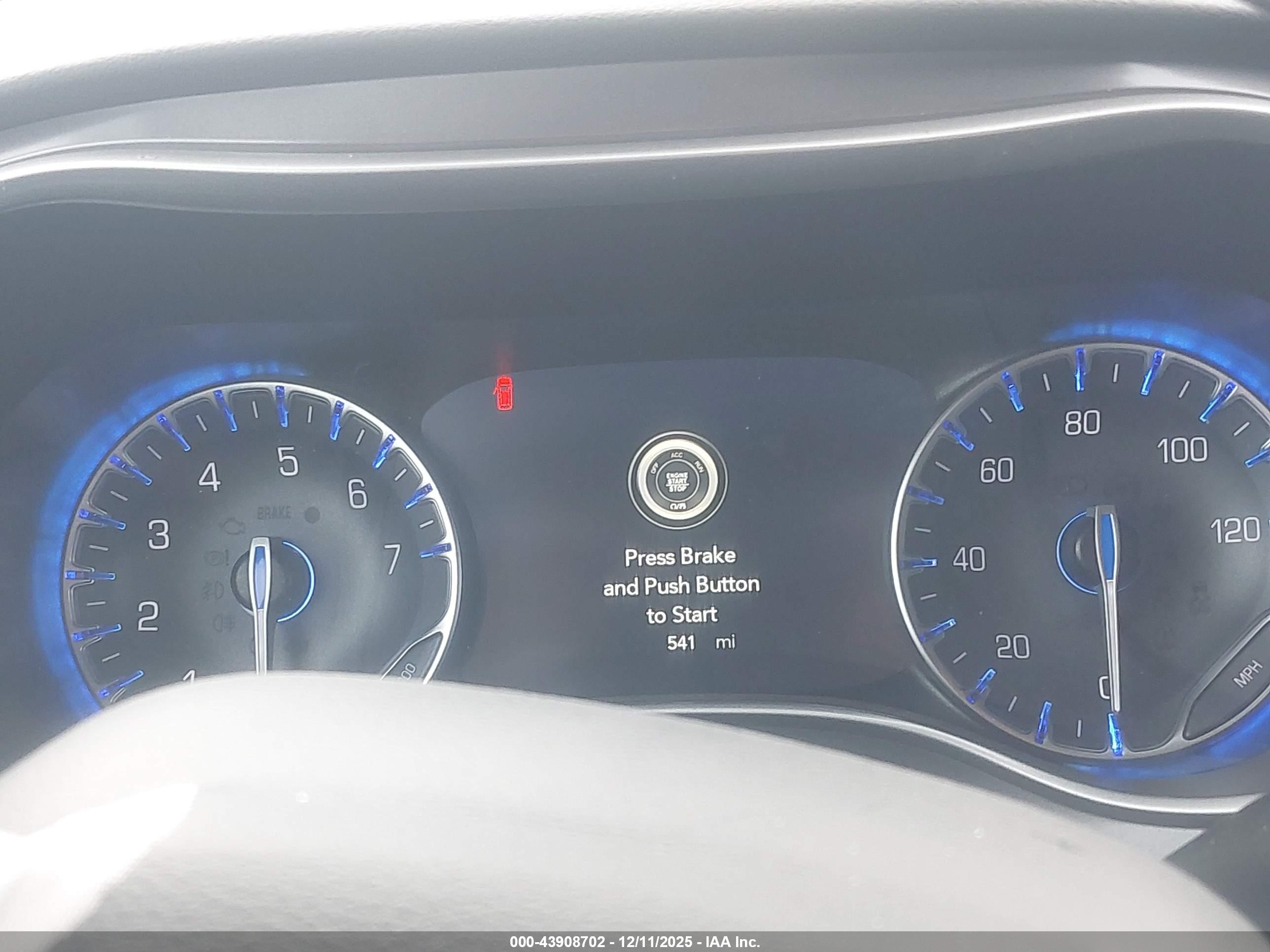 CHRYSLER PACIFICA image 7