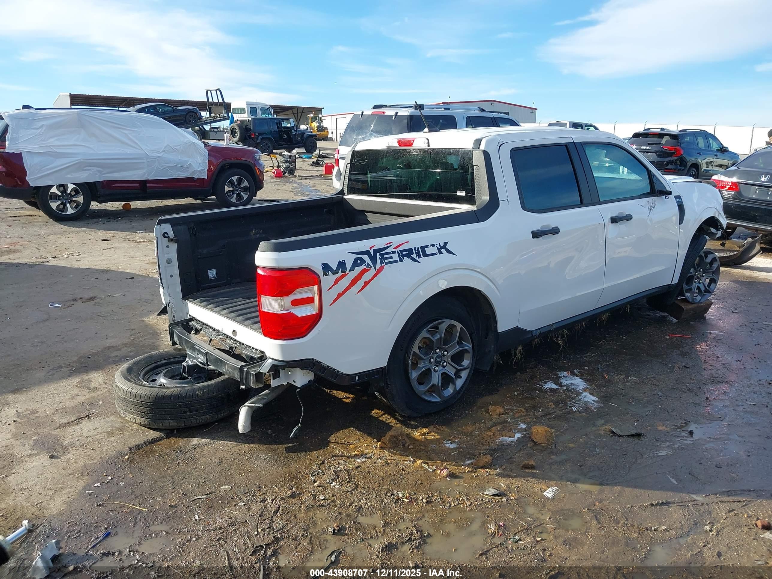 FORD MAVERICK image 4