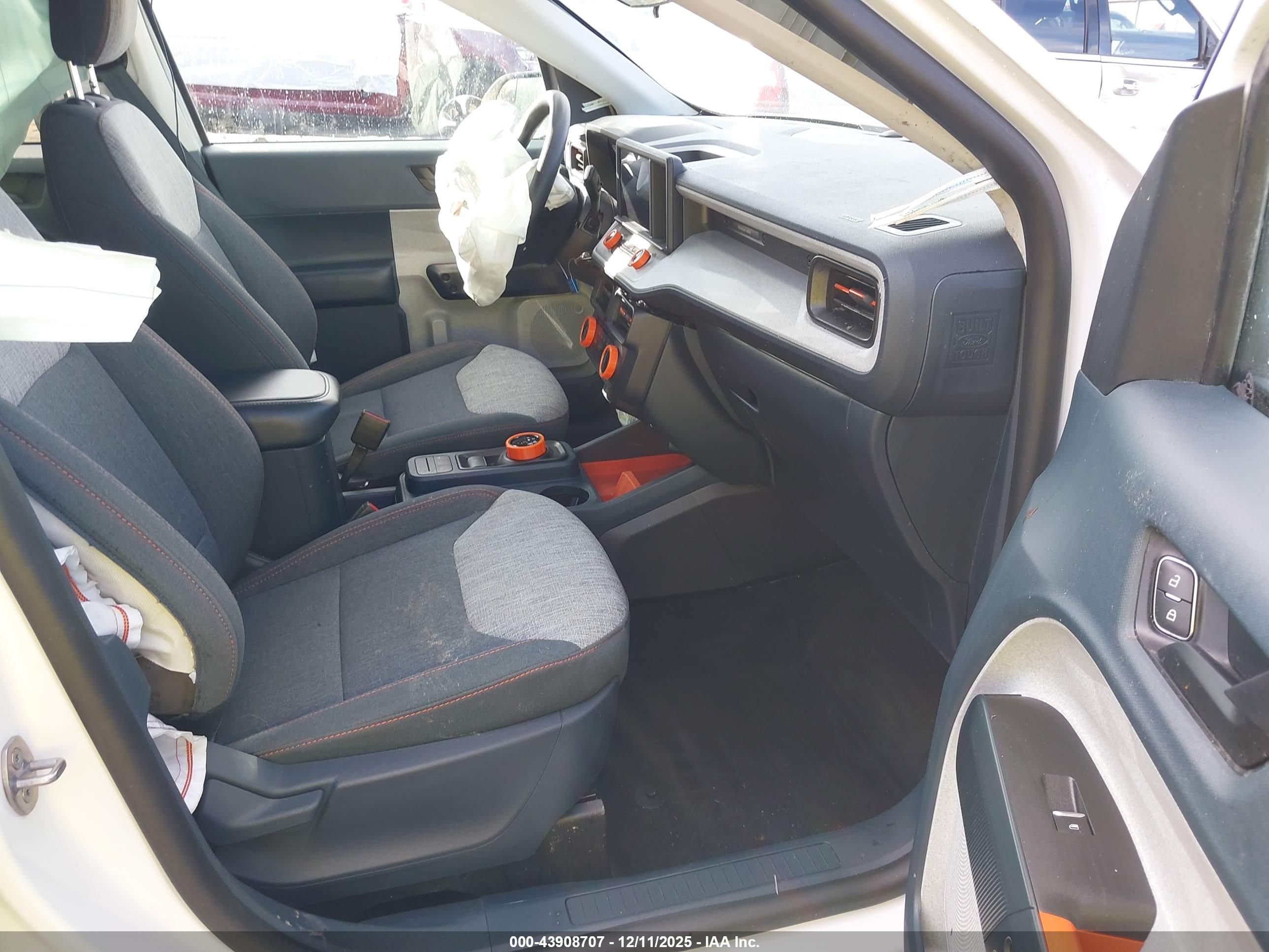FORD MAVERICK image 5
