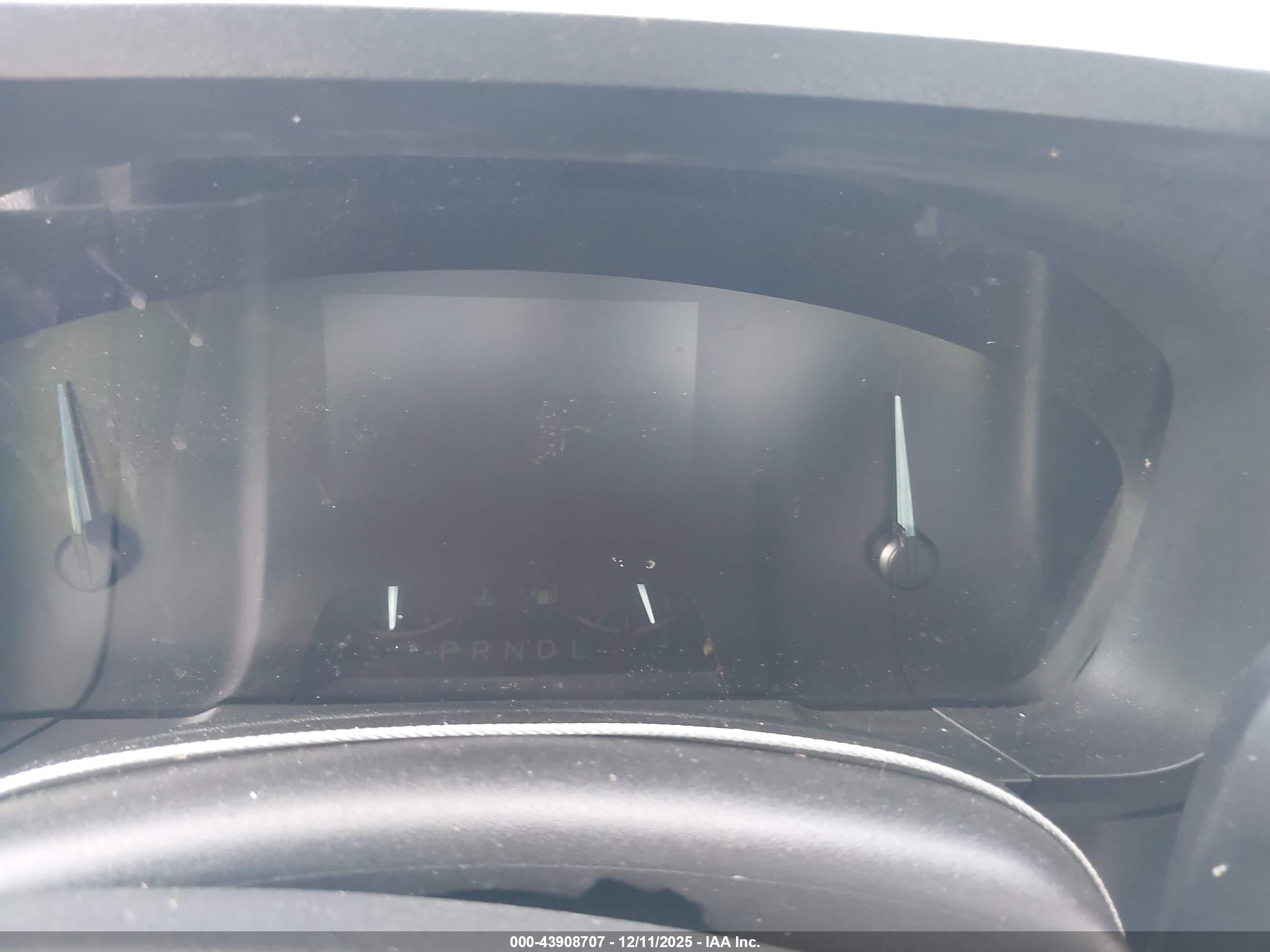 FORD MAVERICK image 7