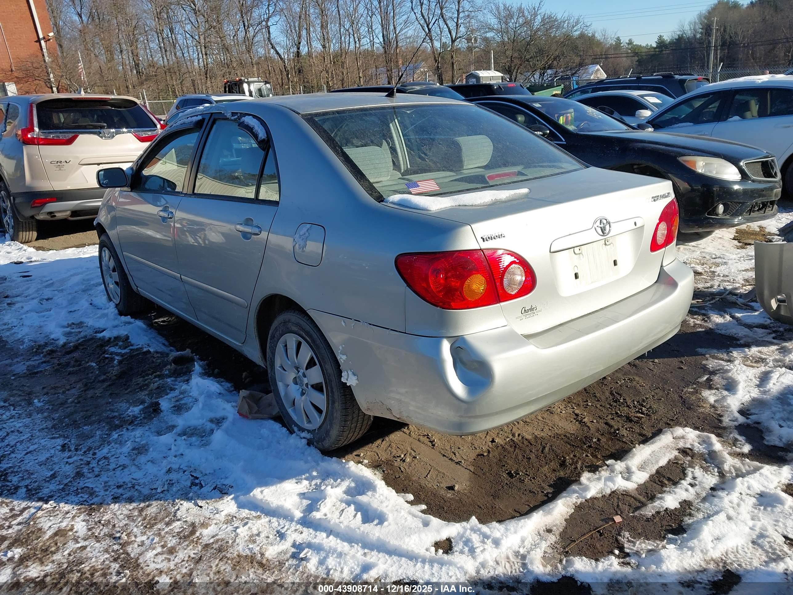 TOYOTA COROLLA image 3