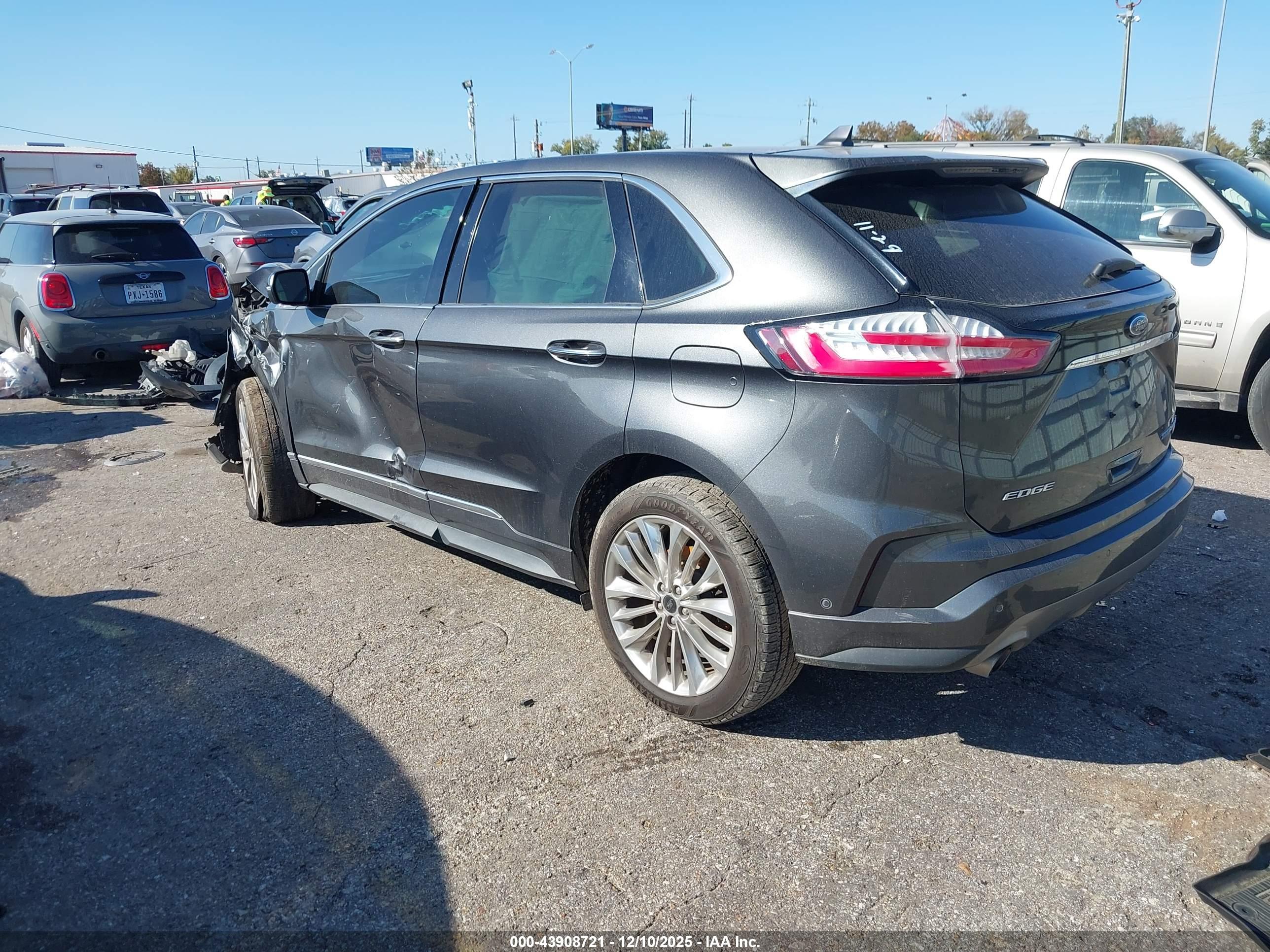 FORD EDGE image 3