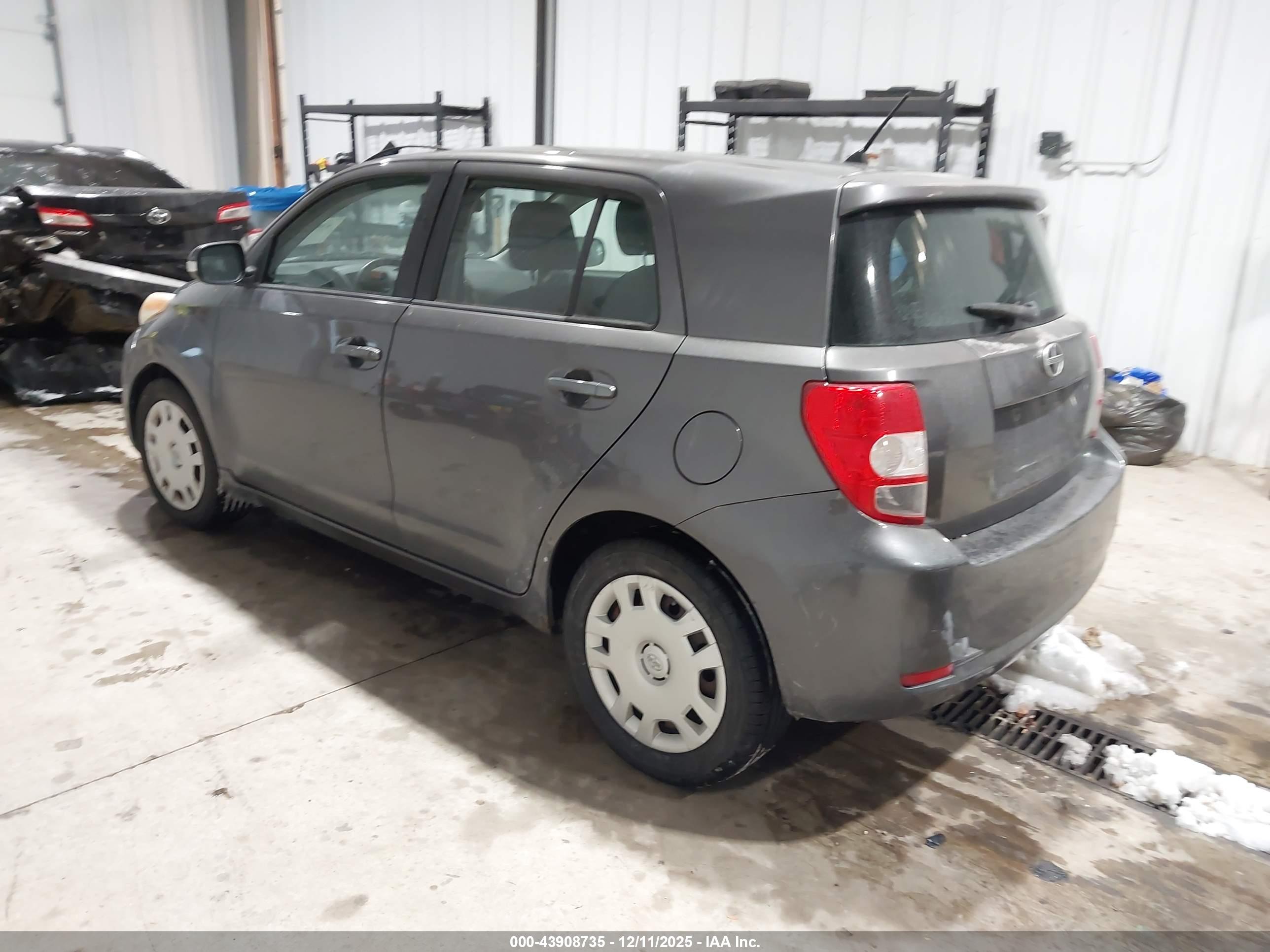 SCION XD image 3