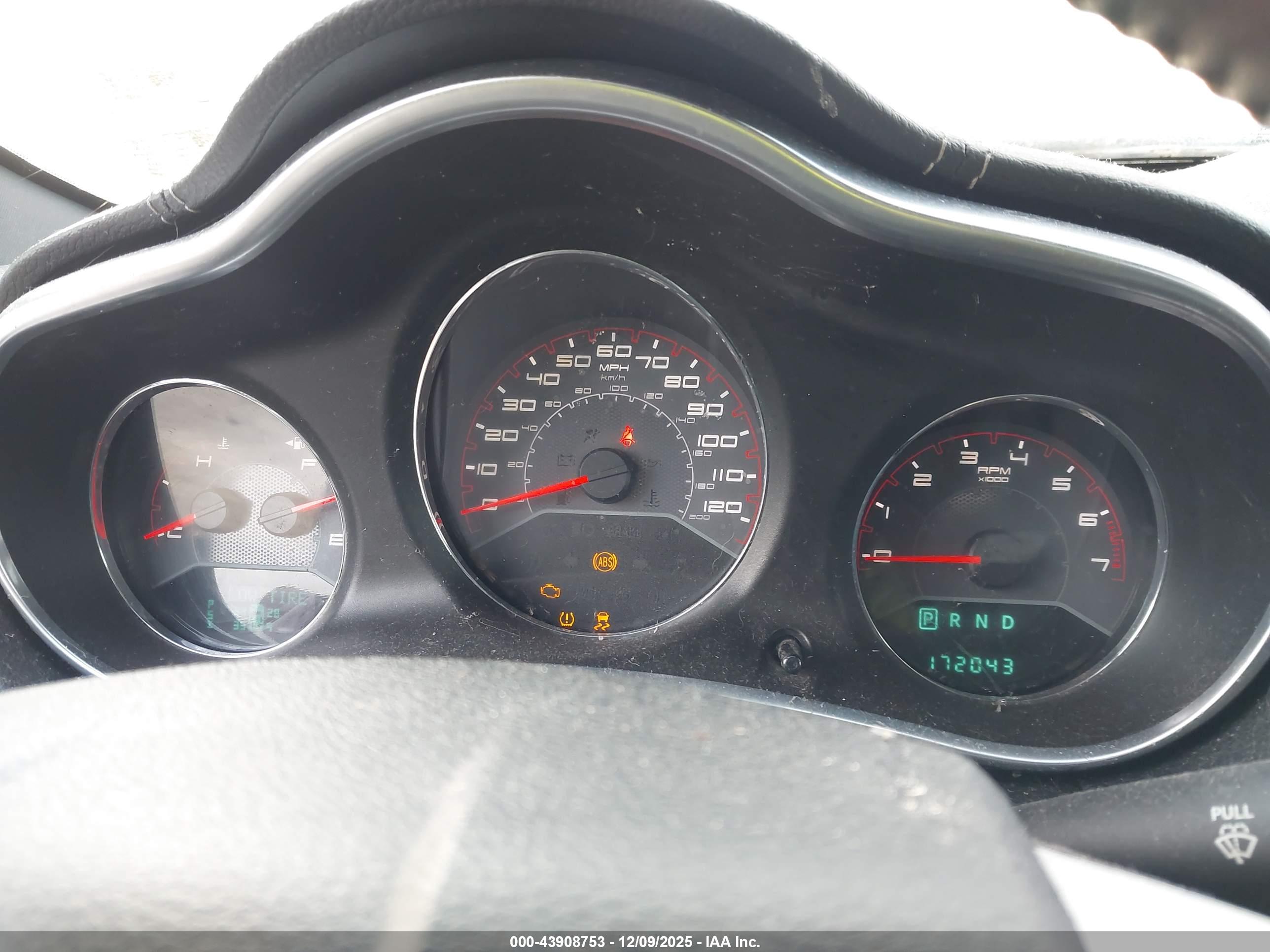 DODGE AVENGER image 7