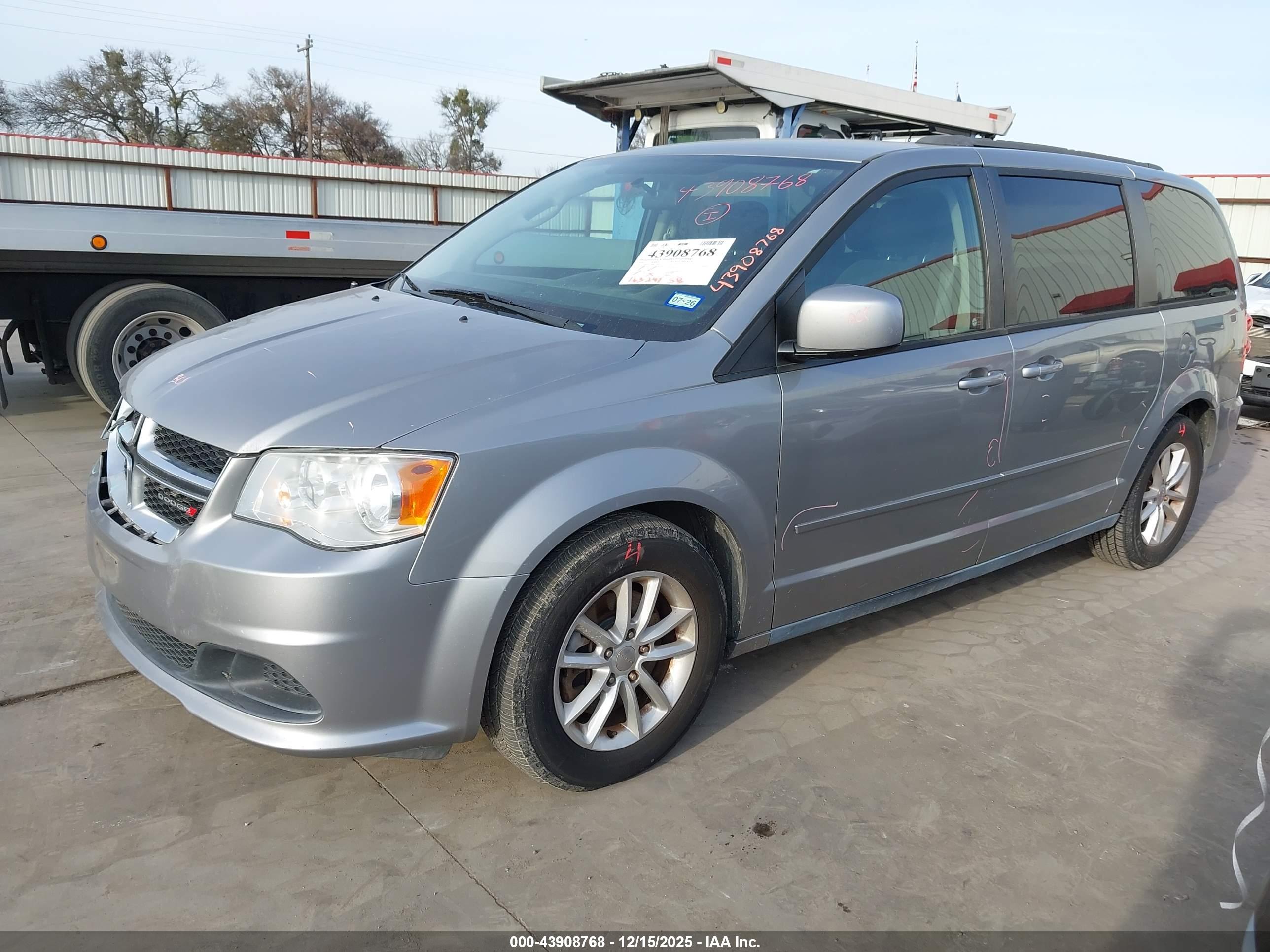 DODGE GRAND image 2