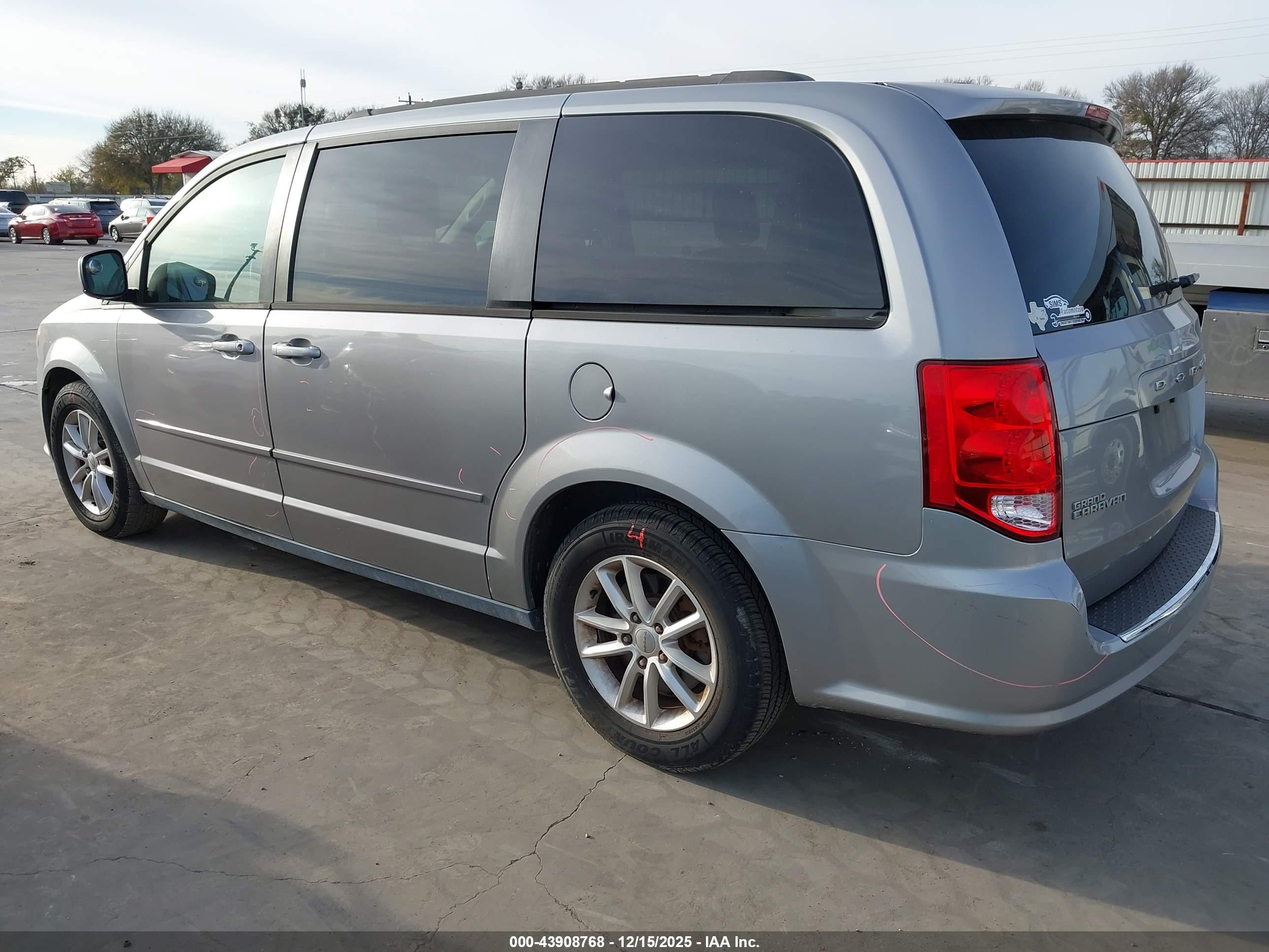 DODGE GRAND image 3