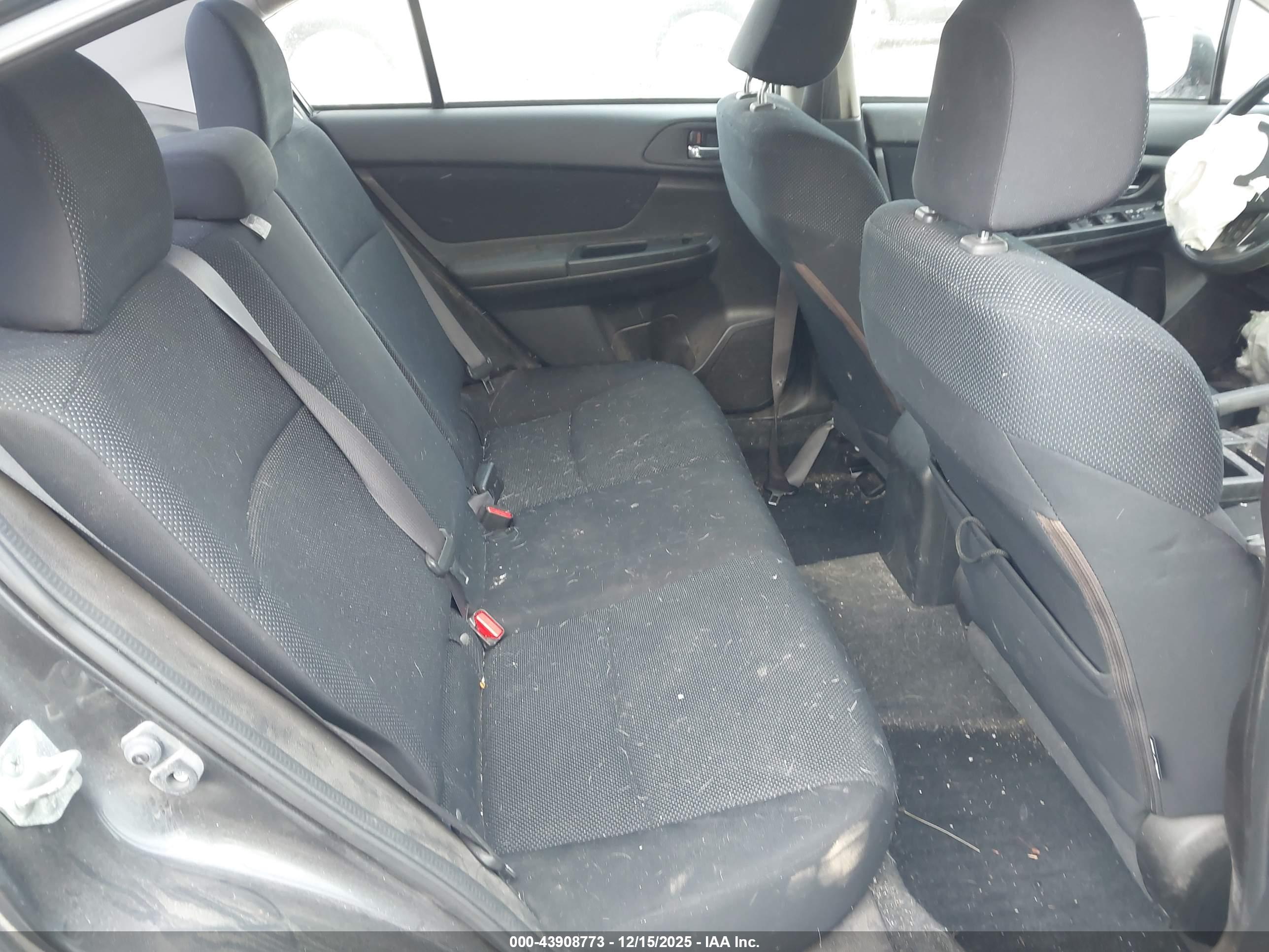 SUBARU IMPREZA image 8