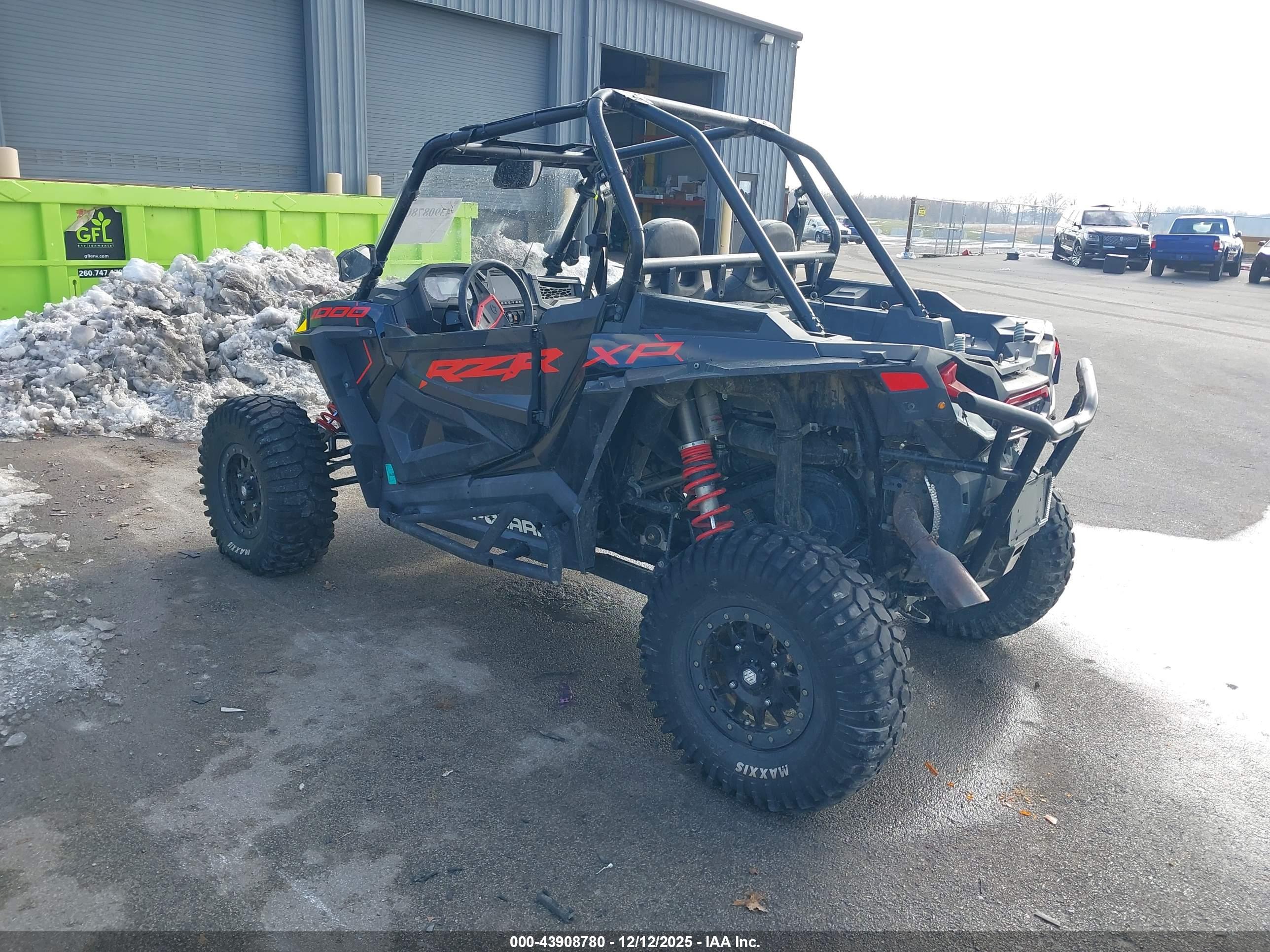POLARIS RZR image 3