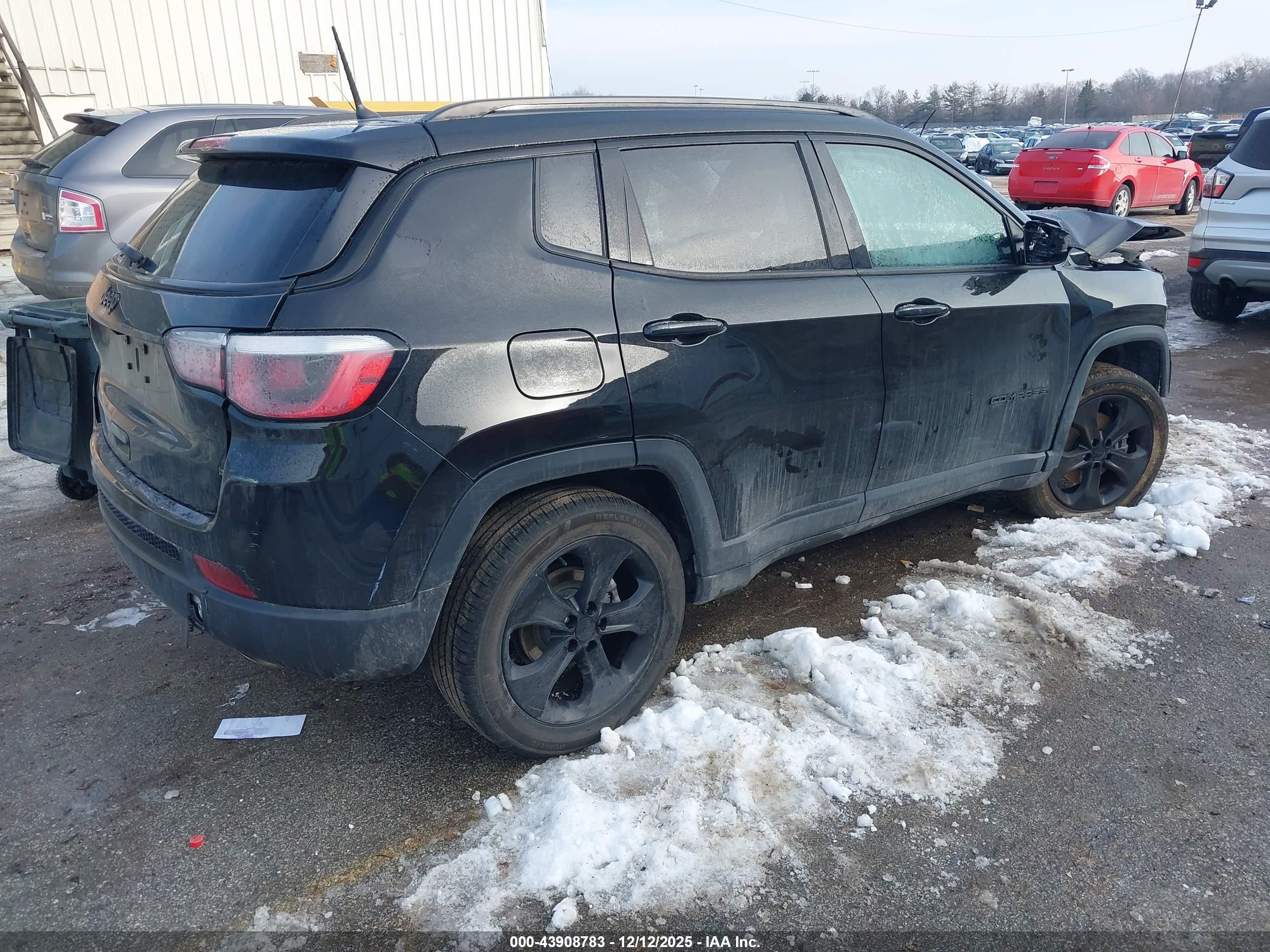 JEEP COMPASS image 4