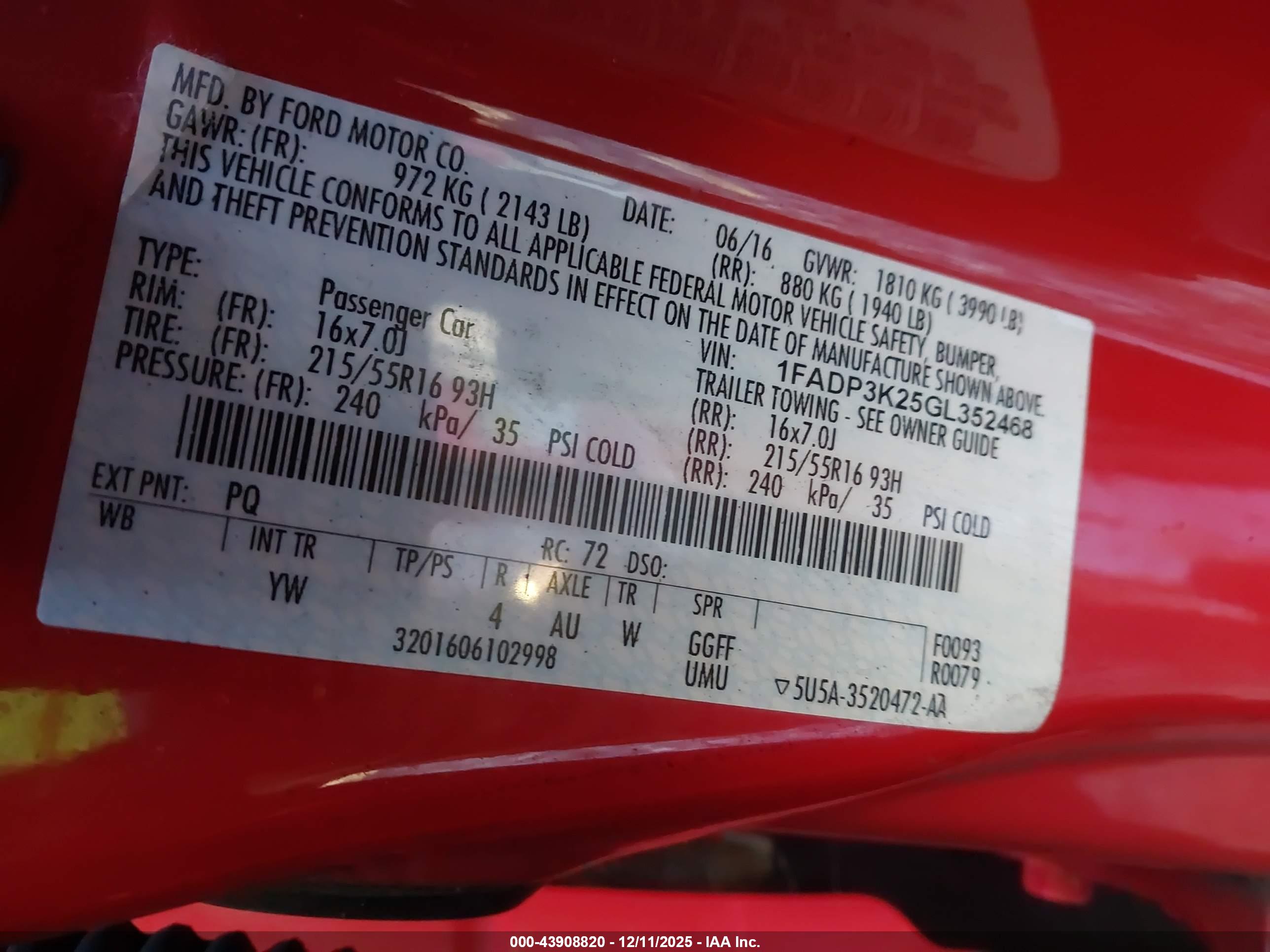 FORD FOCUS image 9