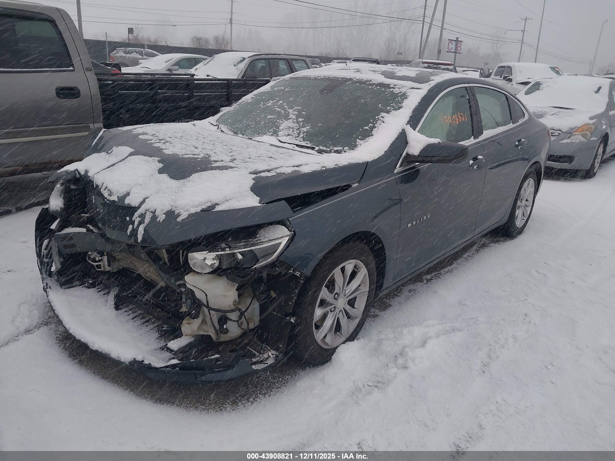 CHEVROLET MALIBU image 2