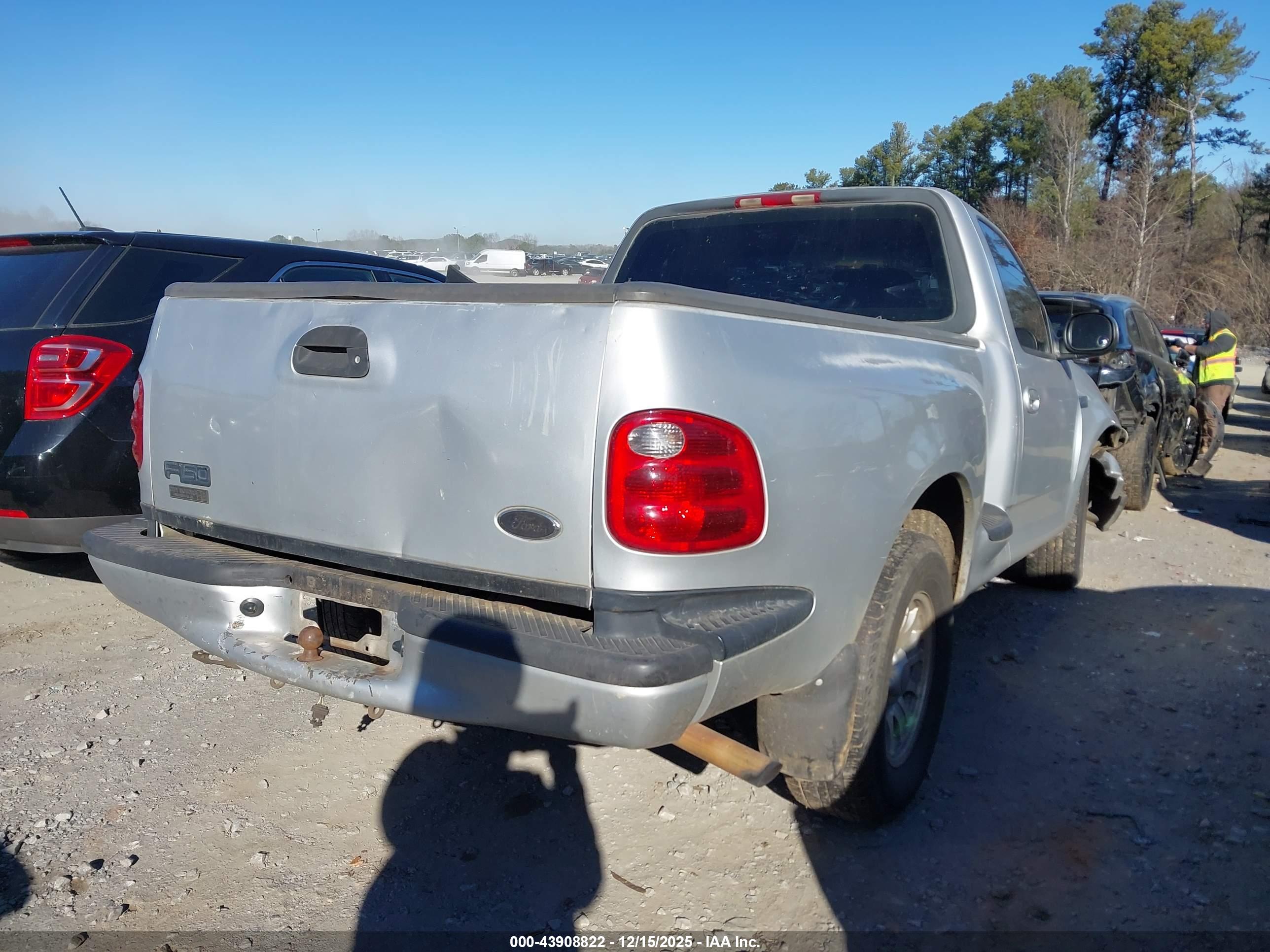 FORD F-150 image 4