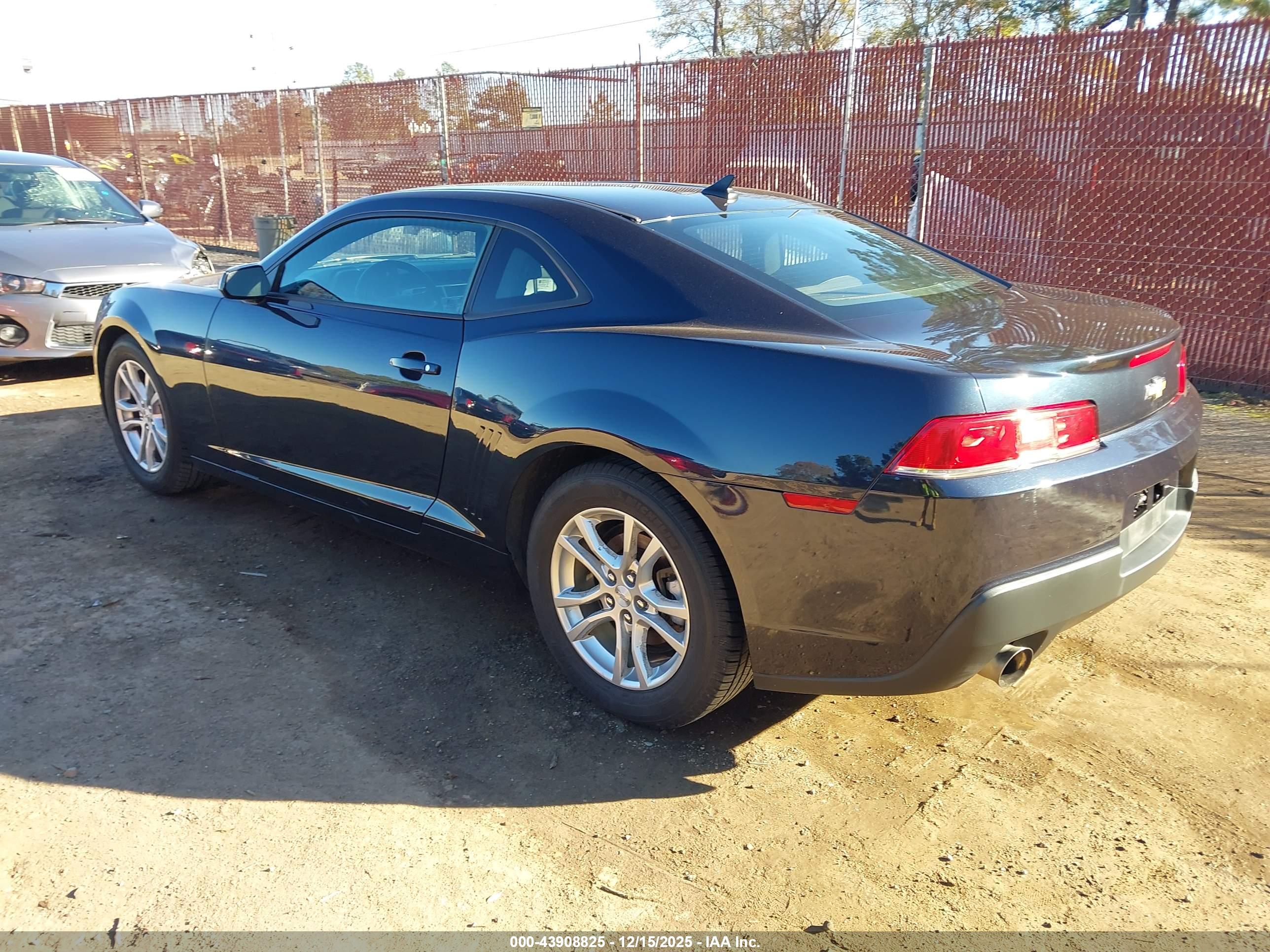 CHEVROLET CAMARO image 3