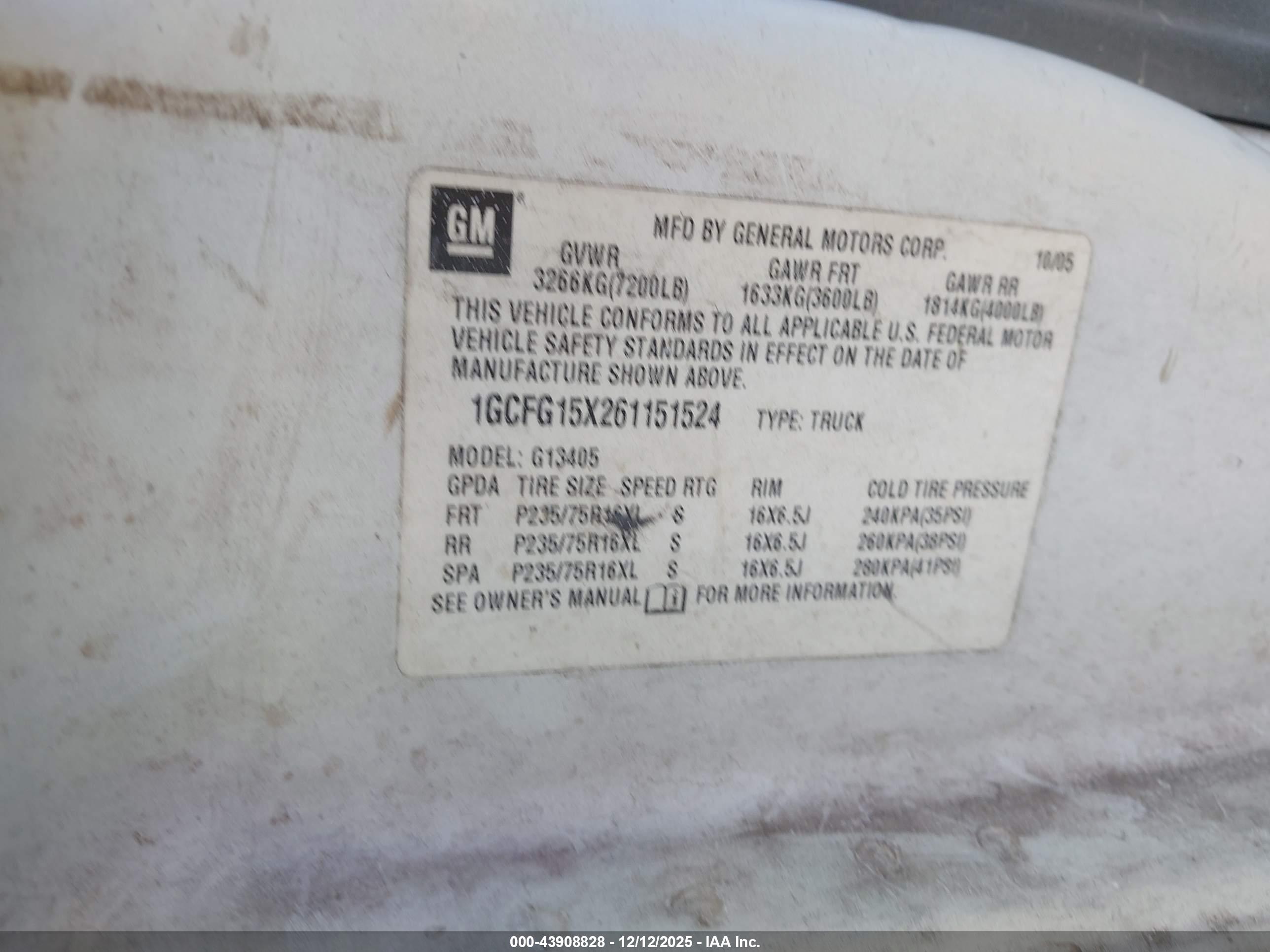 CHEVROLET EXPRESS image 9
