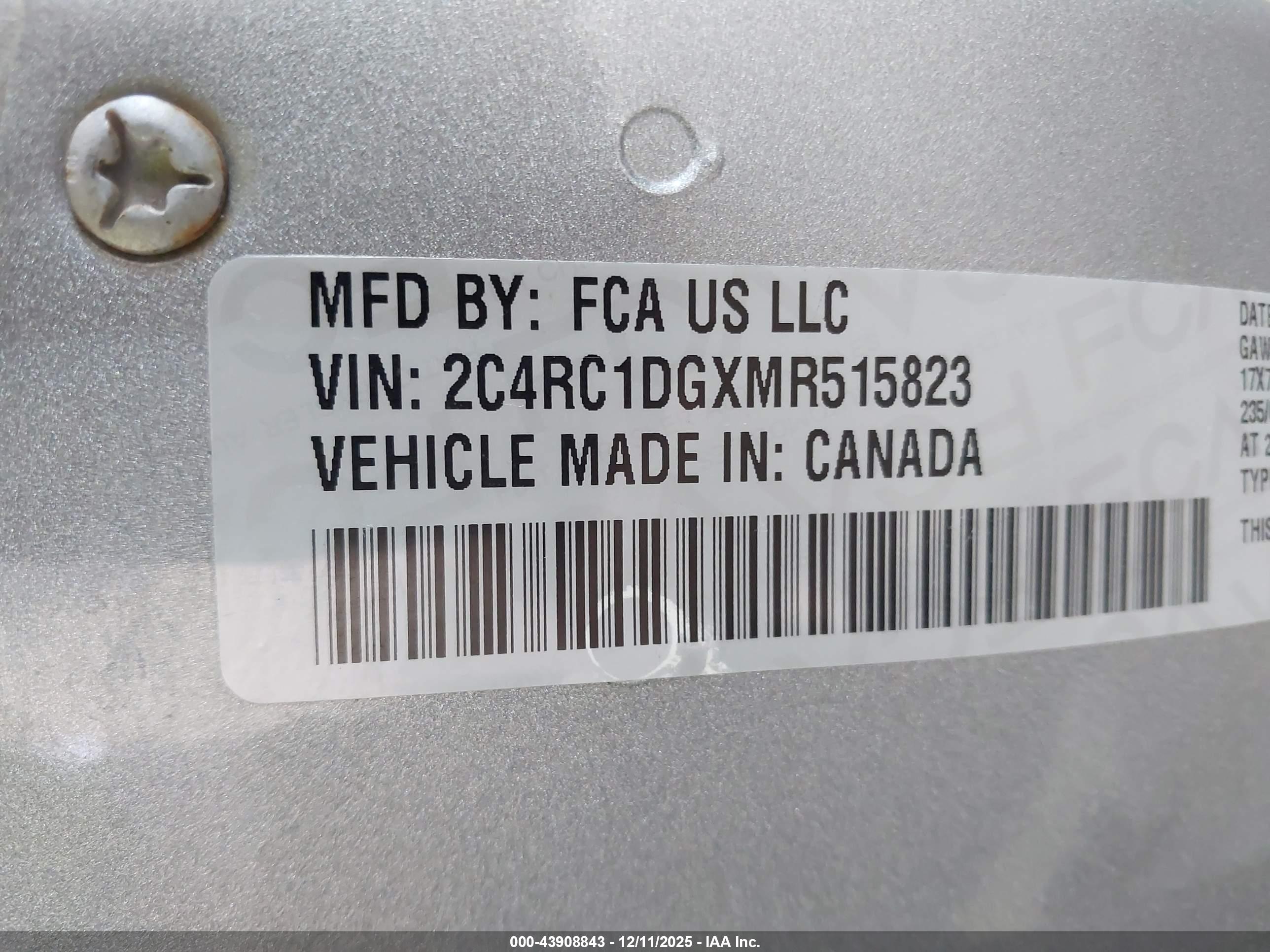 CHRYSLER VOYAGER image 9
