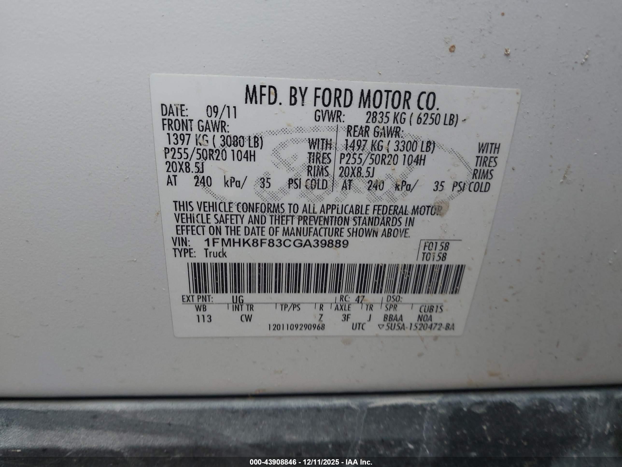 FORD EXPLORER image 9