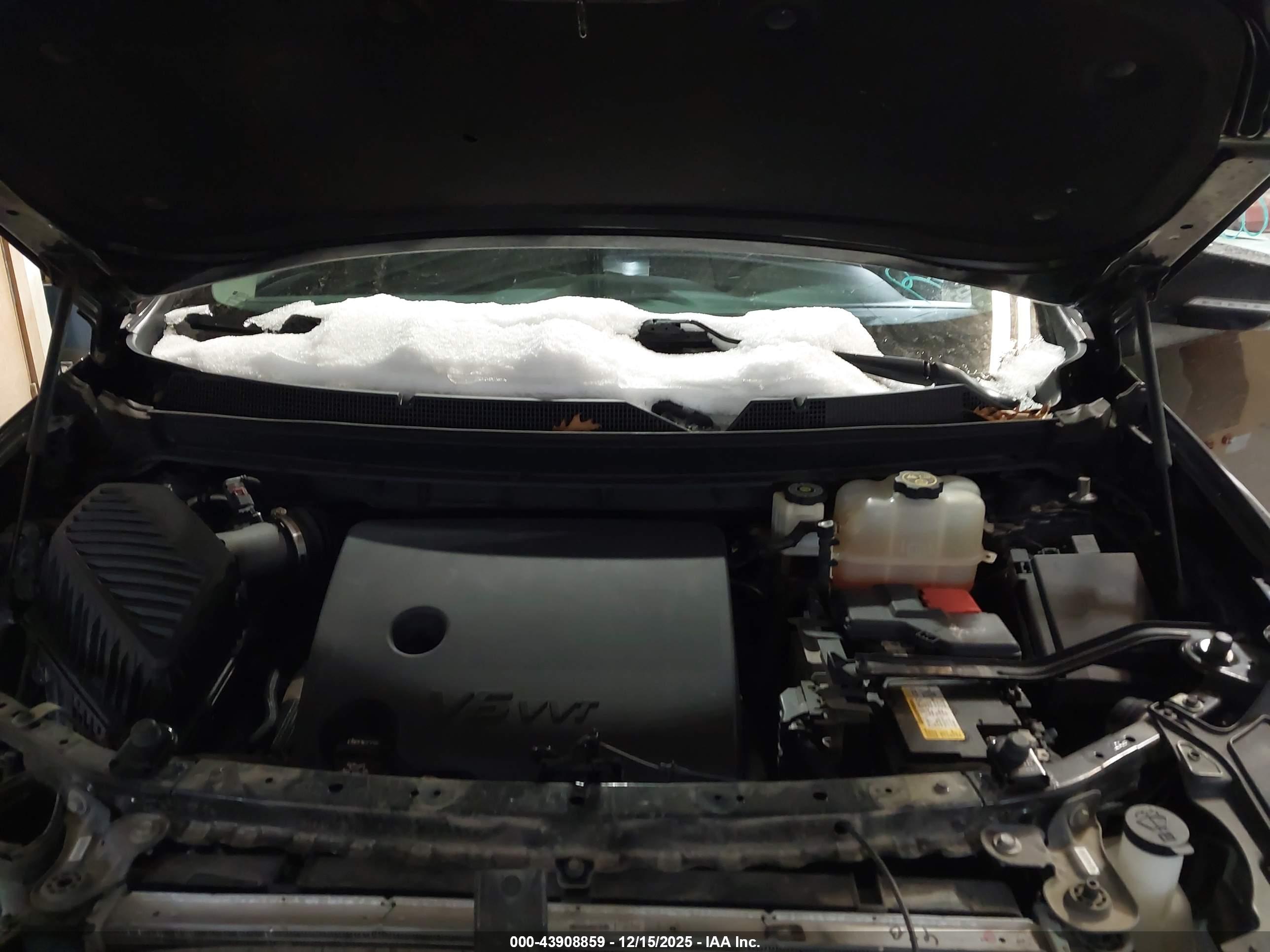 CHEVROLET TRAVERSE image 10