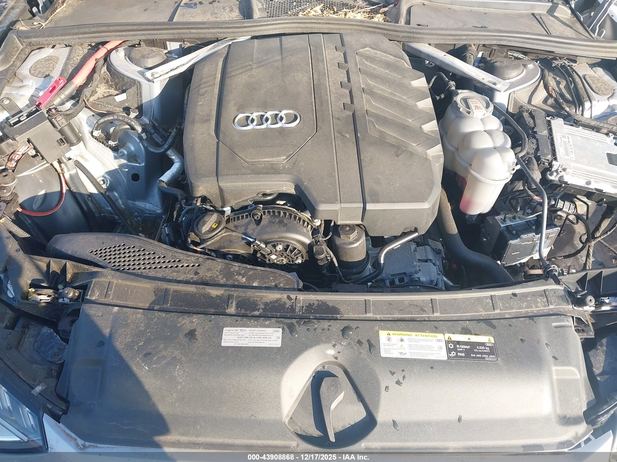 AUDI A4 image 10