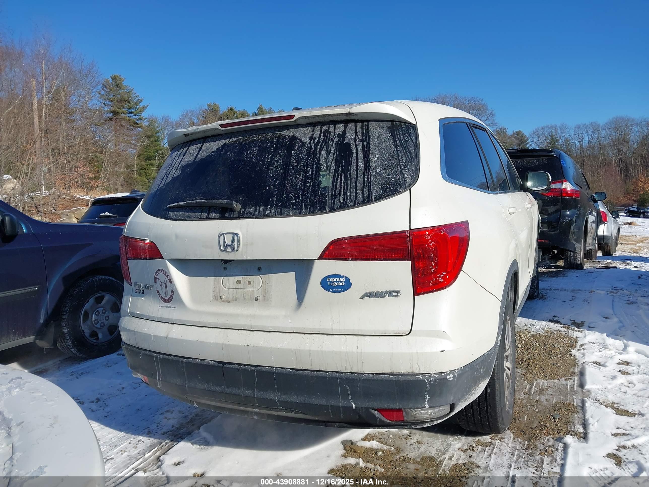 HONDA PILOT image 4