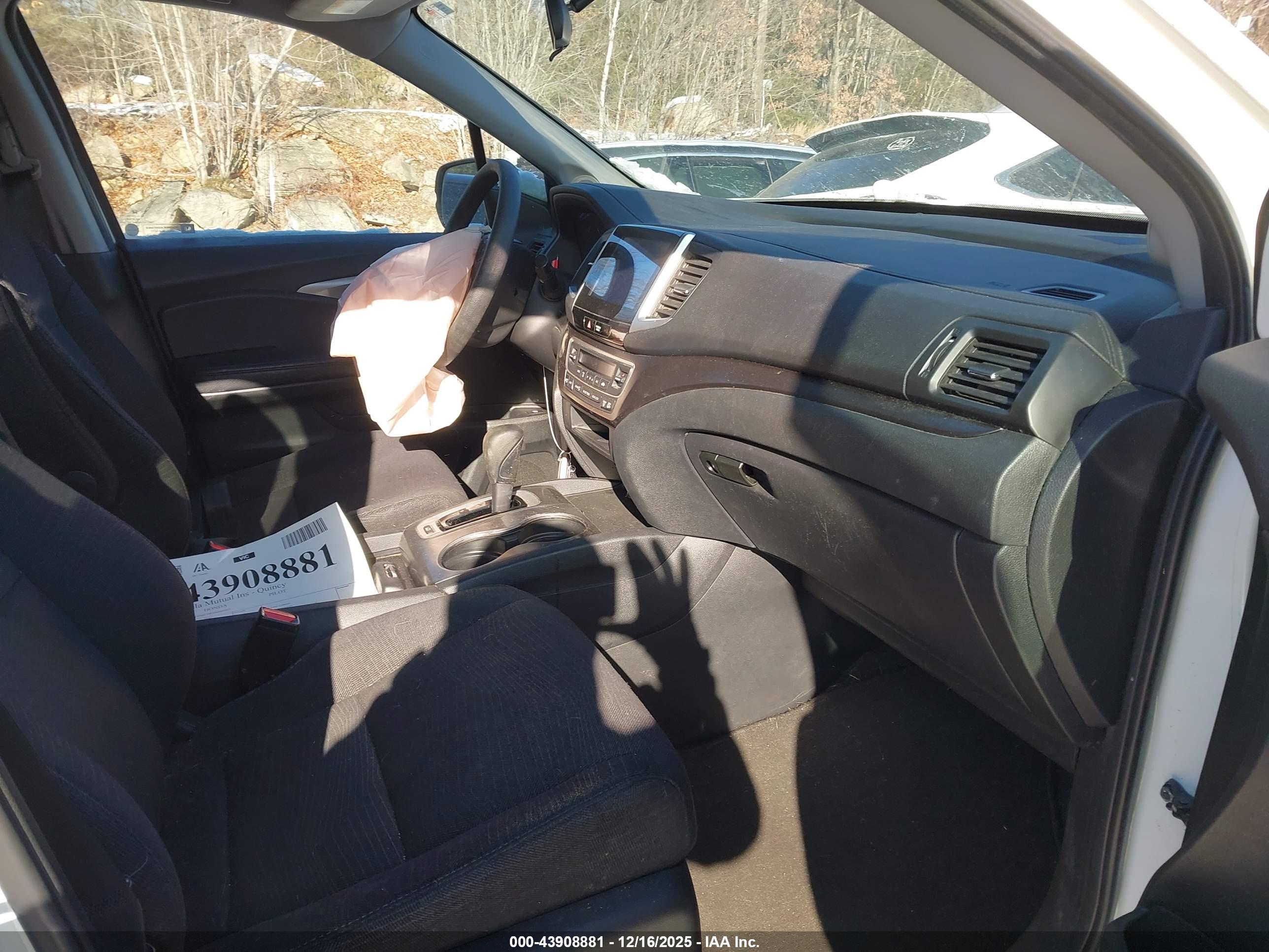 HONDA PILOT image 5