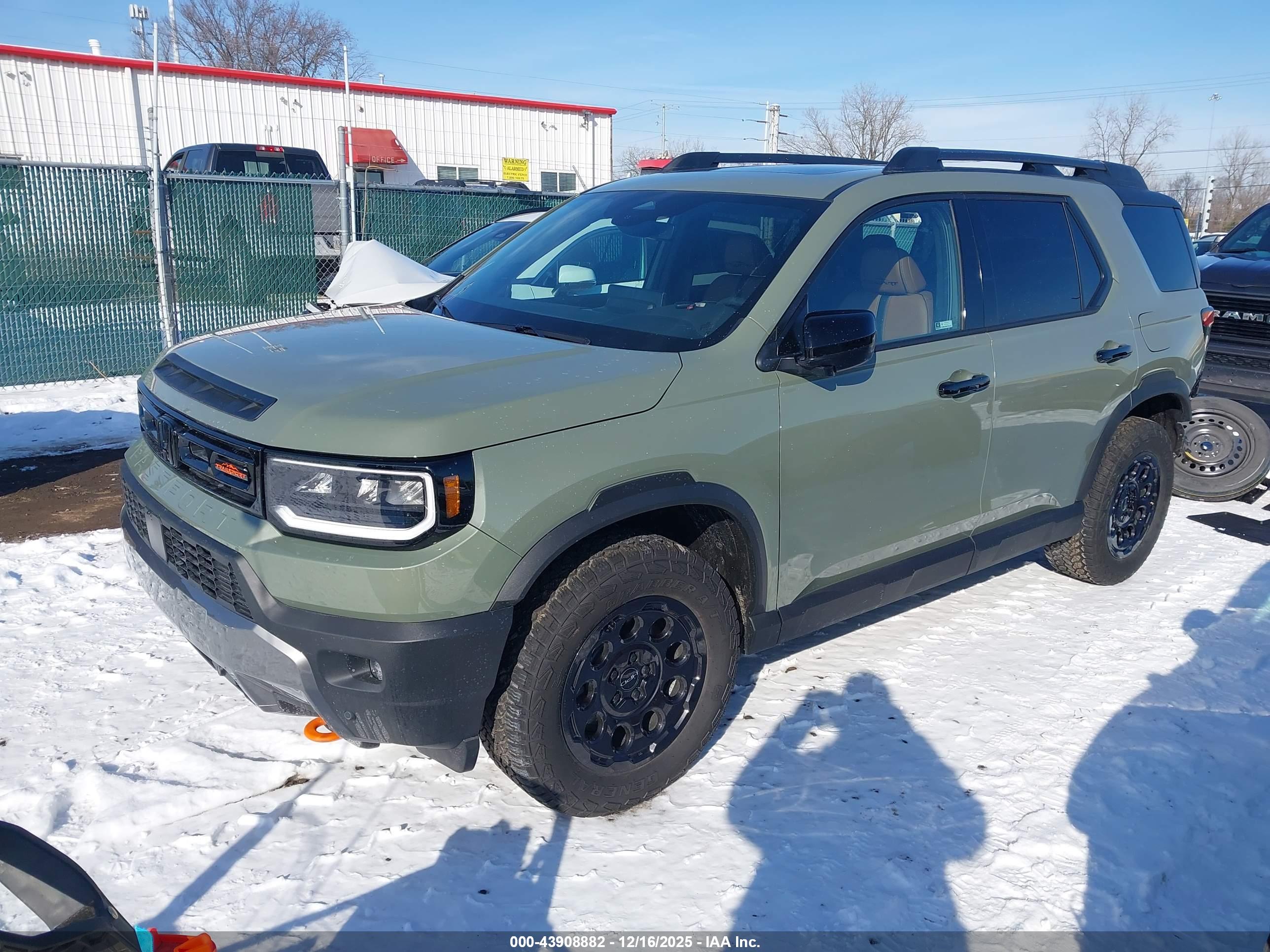 HONDA PASSPORT image 2