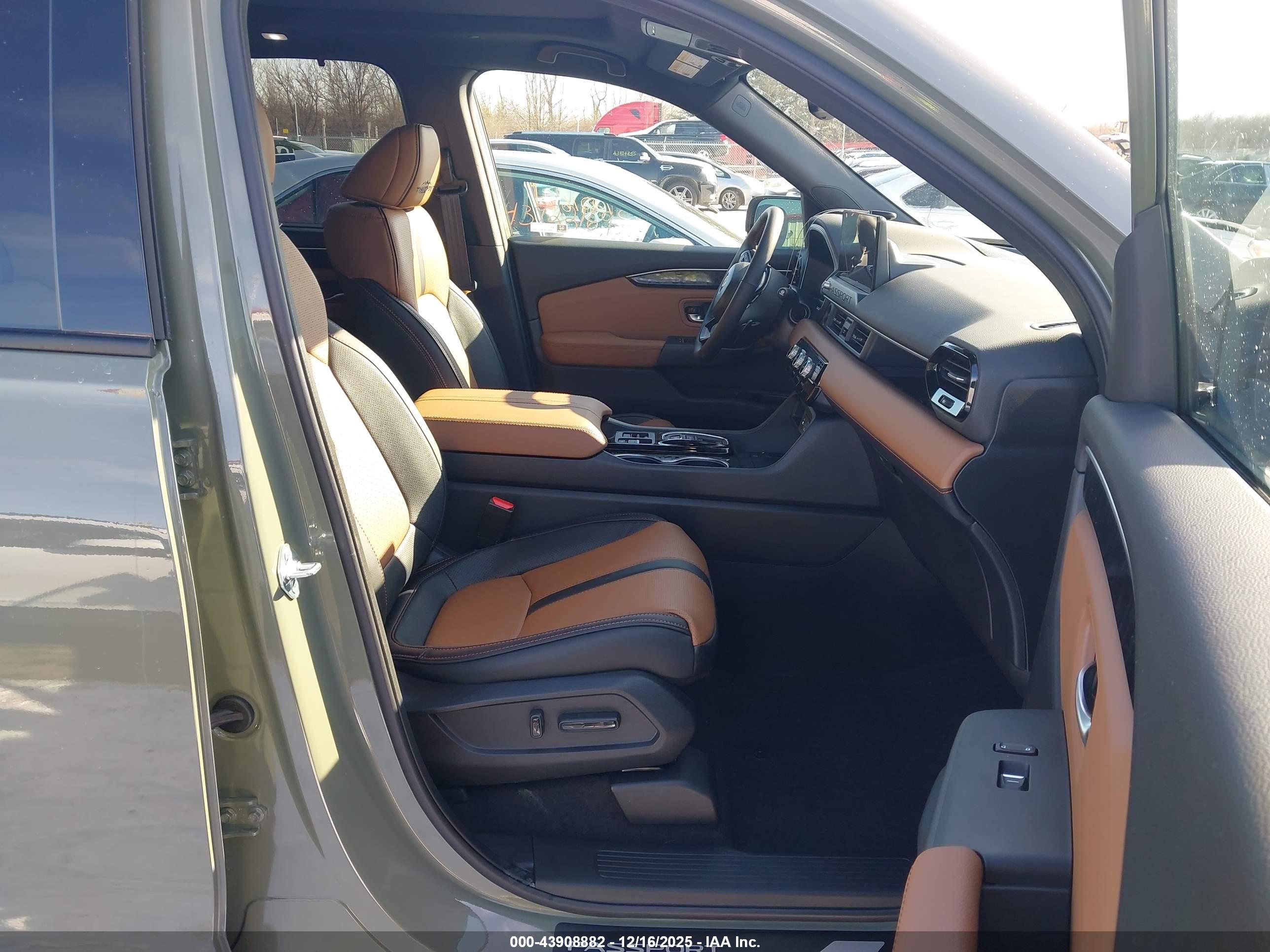 HONDA PASSPORT image 5