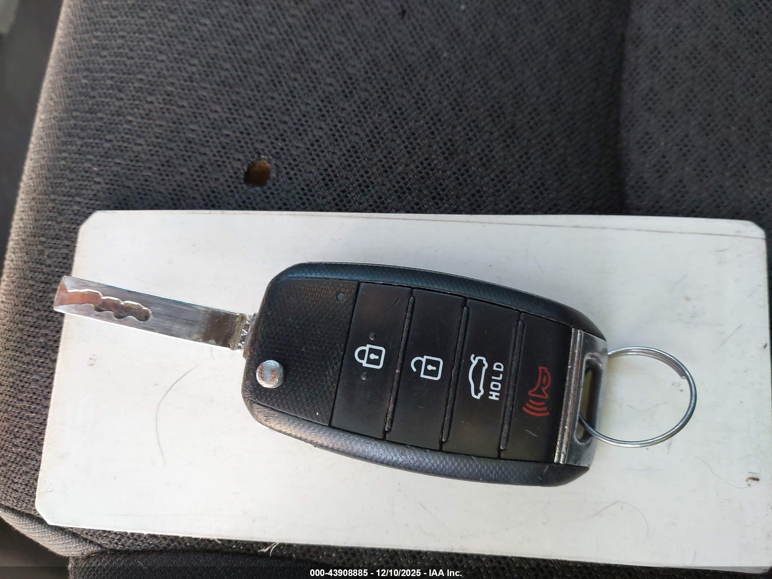 KIA OPTIMA image 11