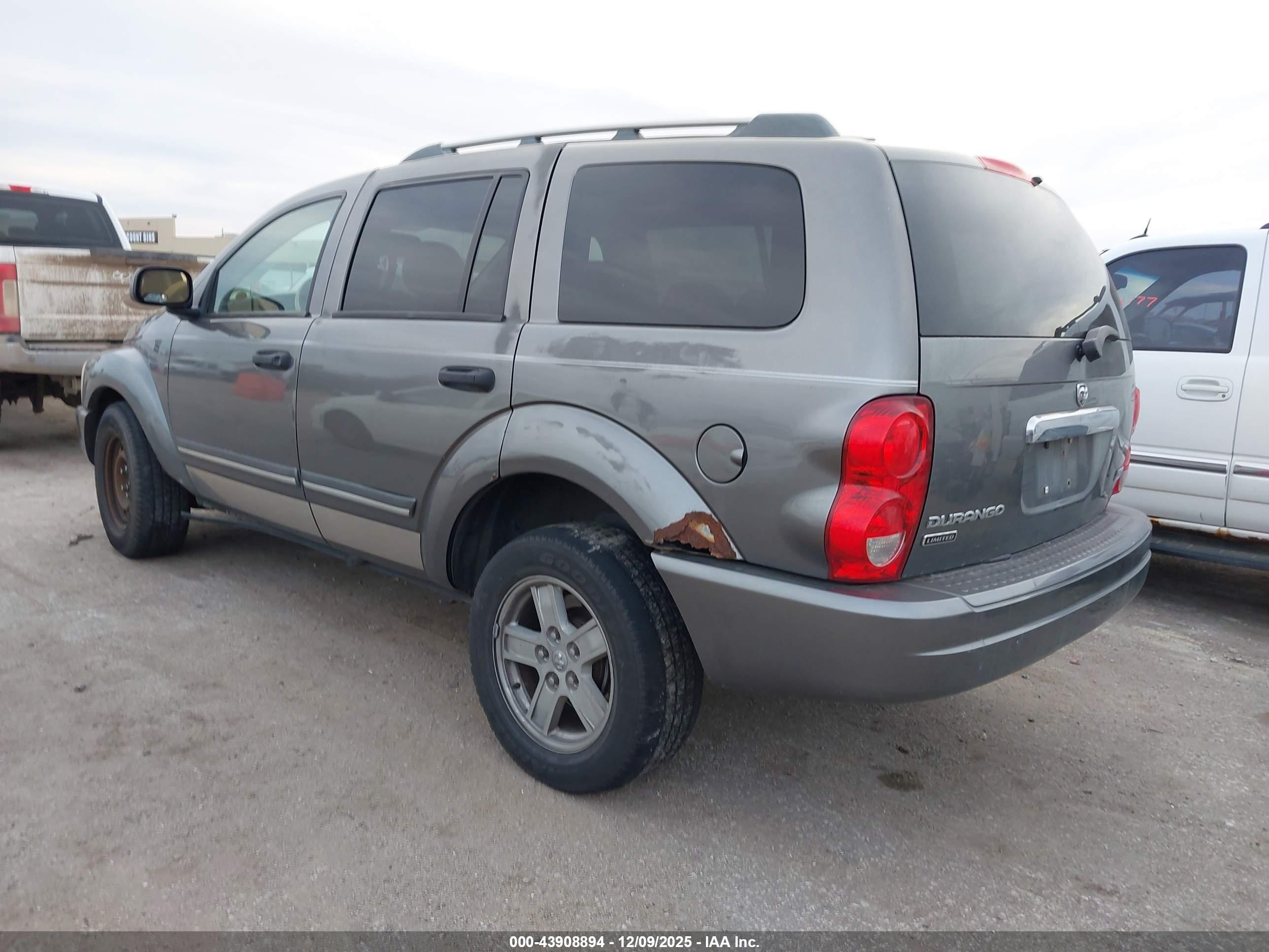 DODGE DURANGO image 3
