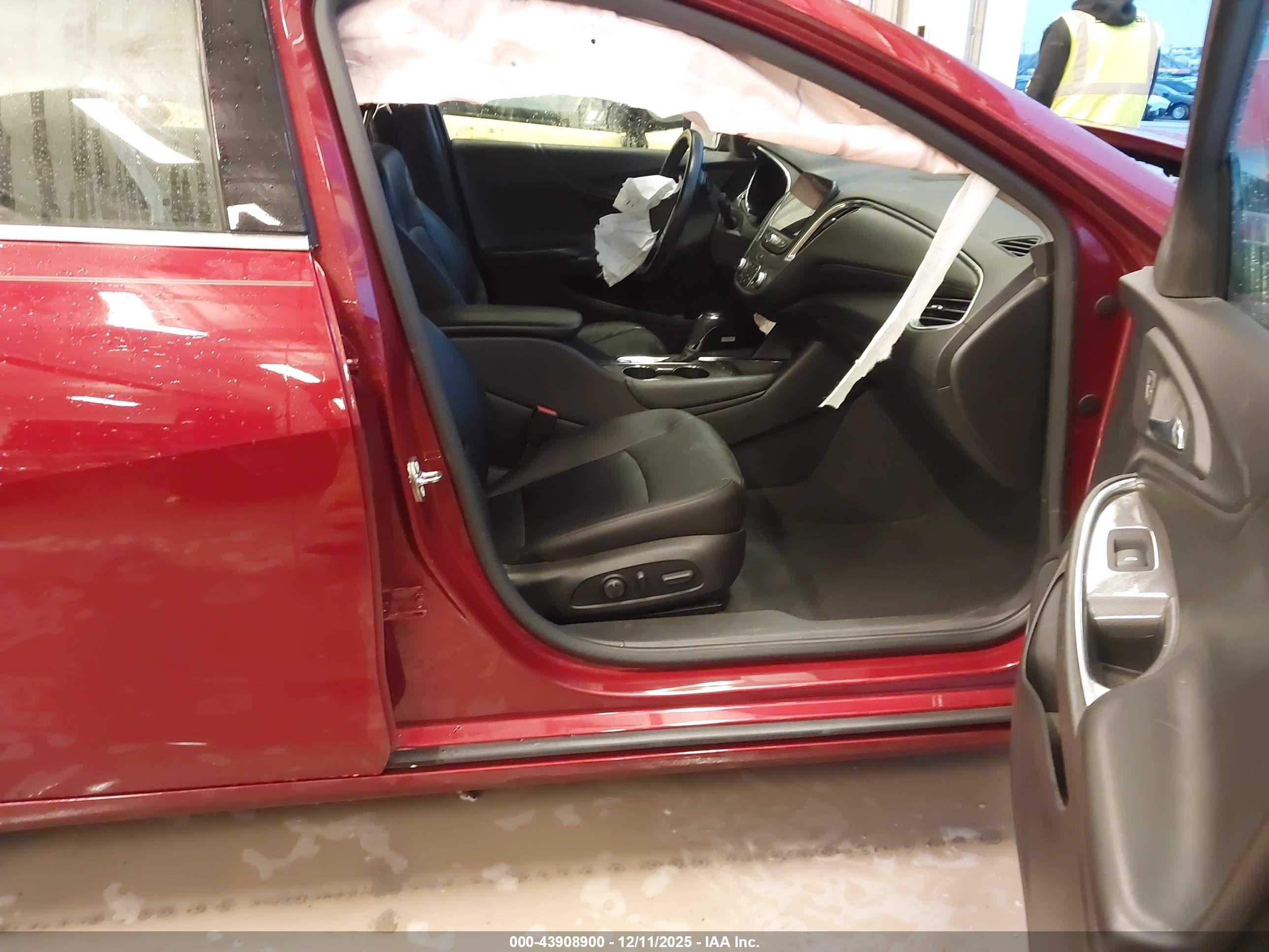 CHEVROLET MALIBU image 5