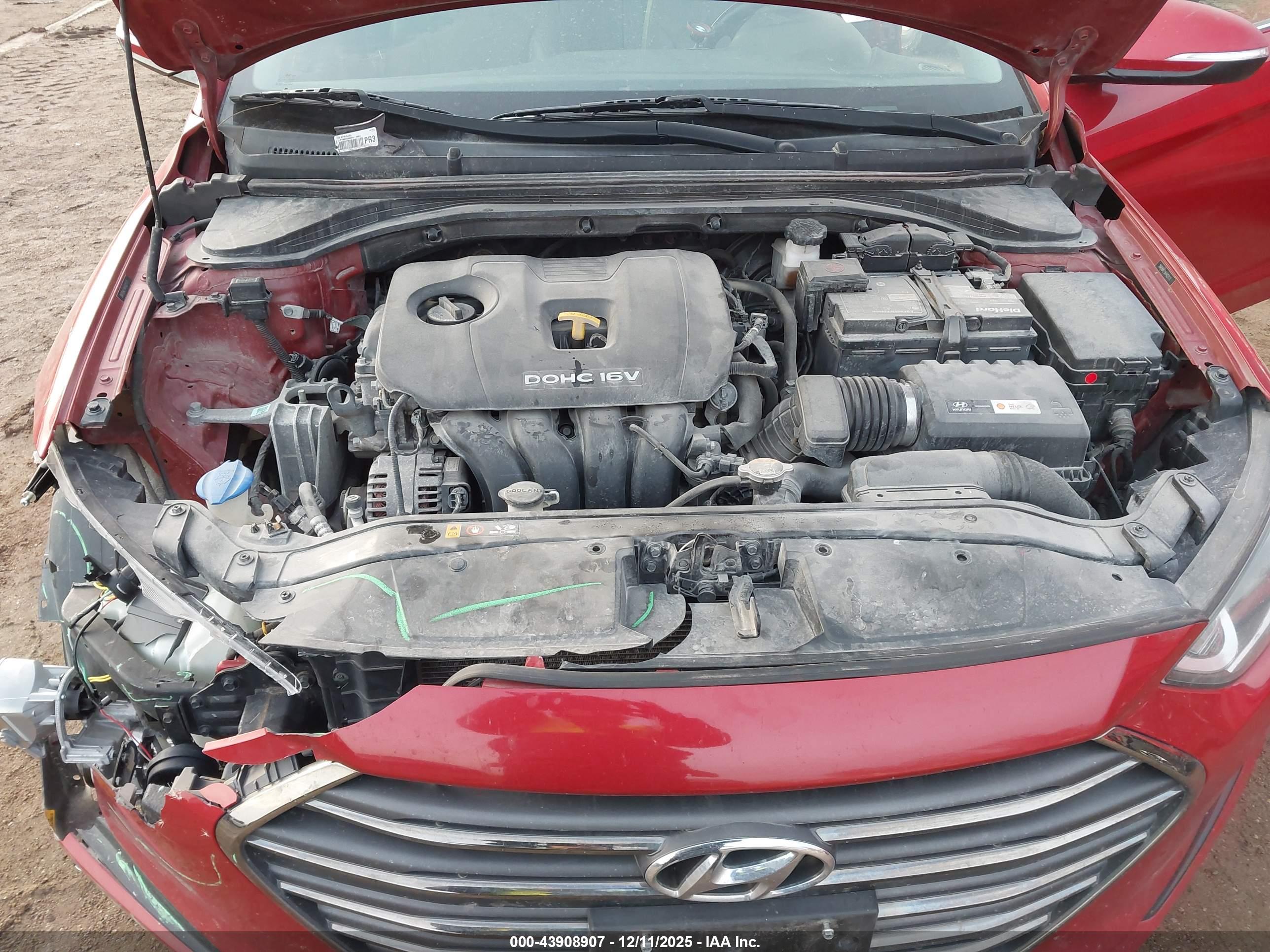HYUNDAI ELANTRA image 10