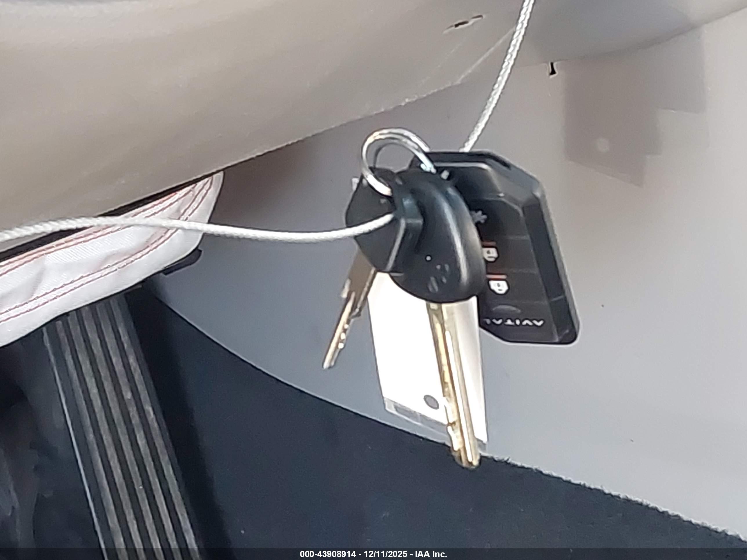 HYUNDAI SONATA image 11