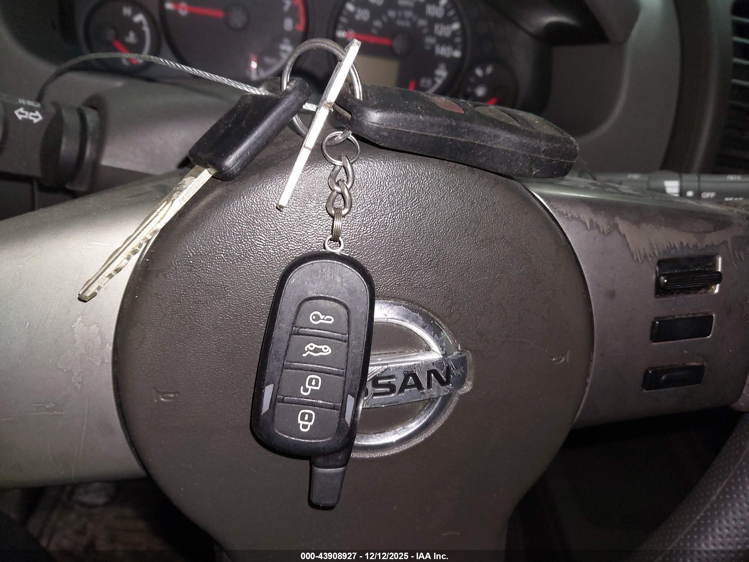 NISSAN XTERRA image 11