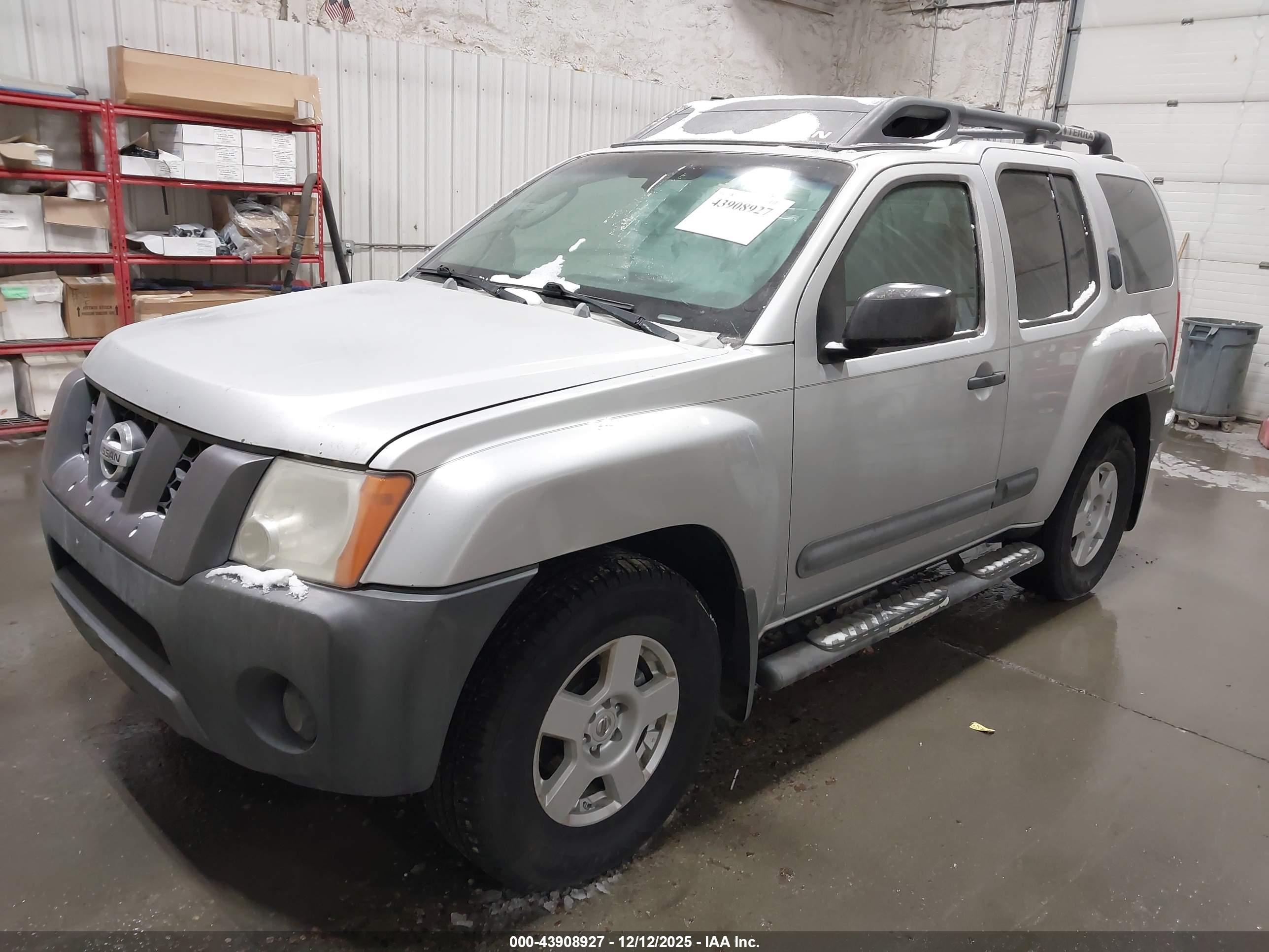 NISSAN XTERRA image 2