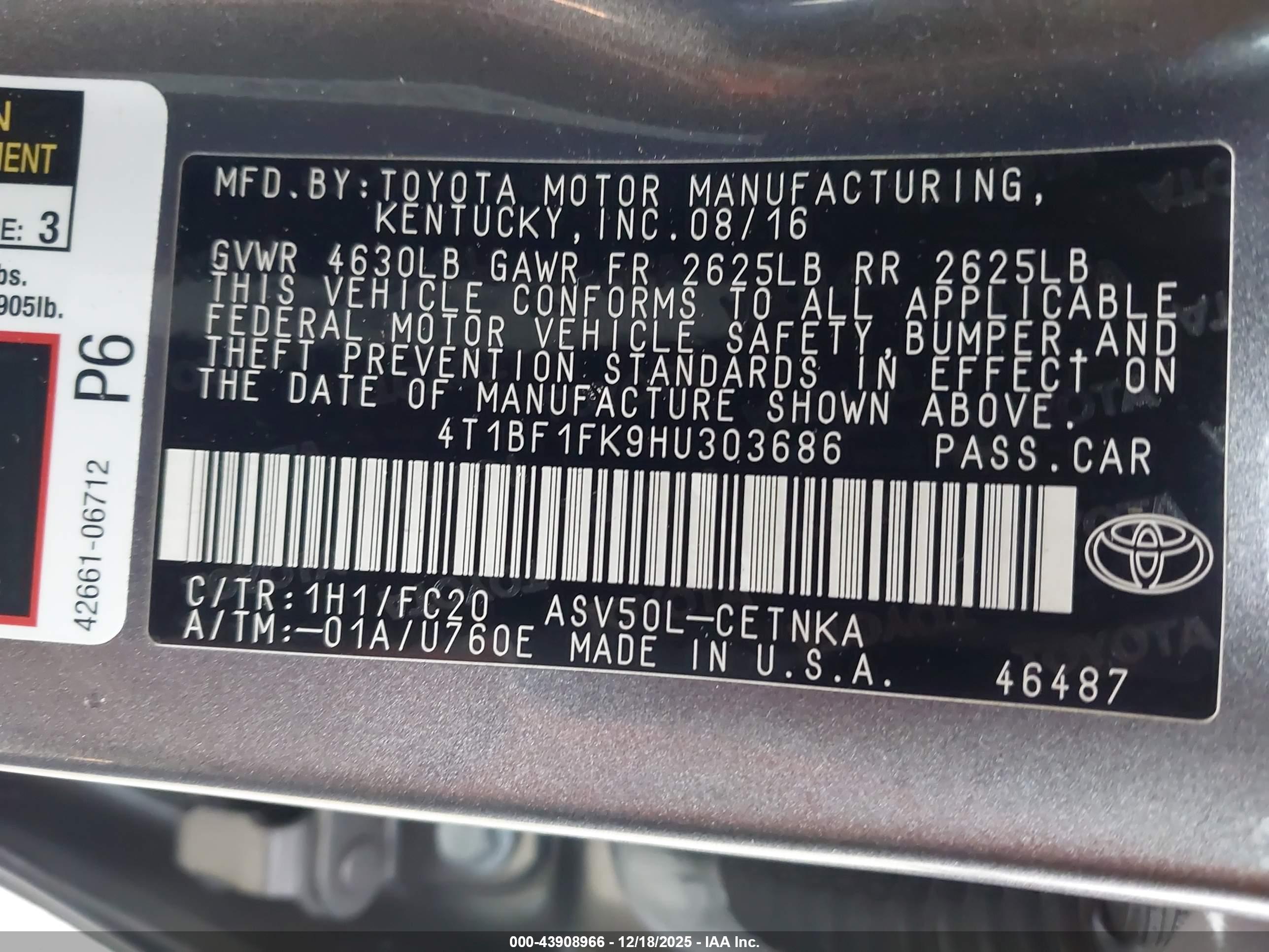 TOYOTA CAMRY image 9